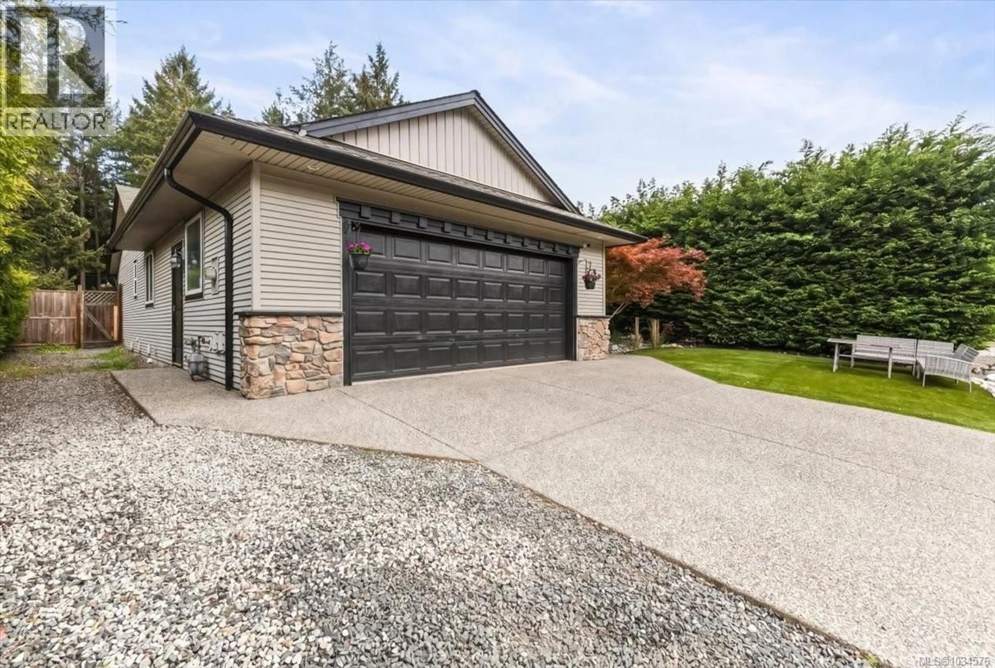 Unknown for 2786 TAMARA DRIVE, Nanaimo British Columbia V9T6S5