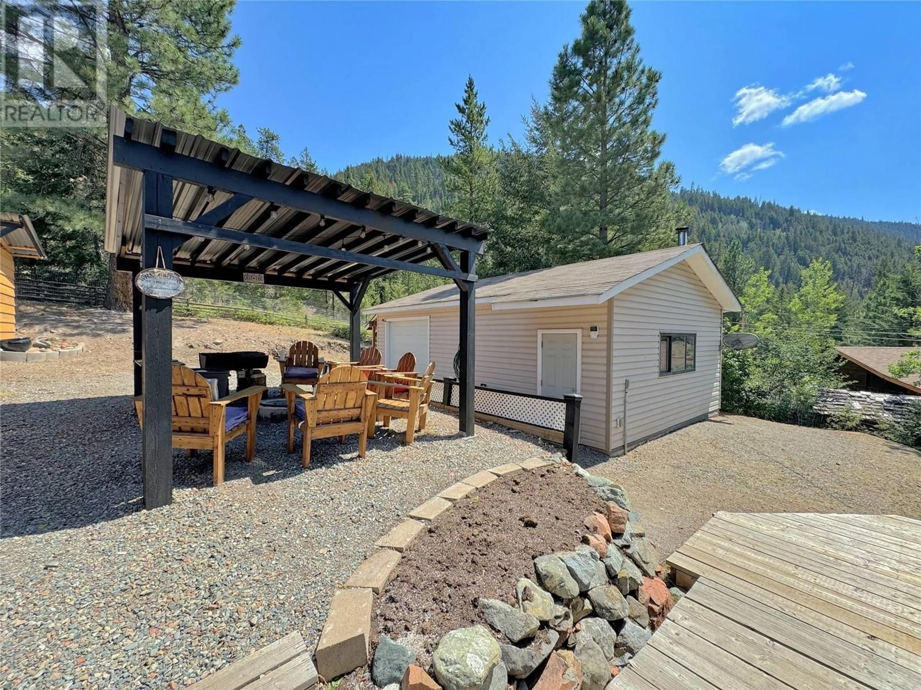 Patio, unknown for 2955 CRESTVIEW ROAD, Princeton British Columbia V0X1W0