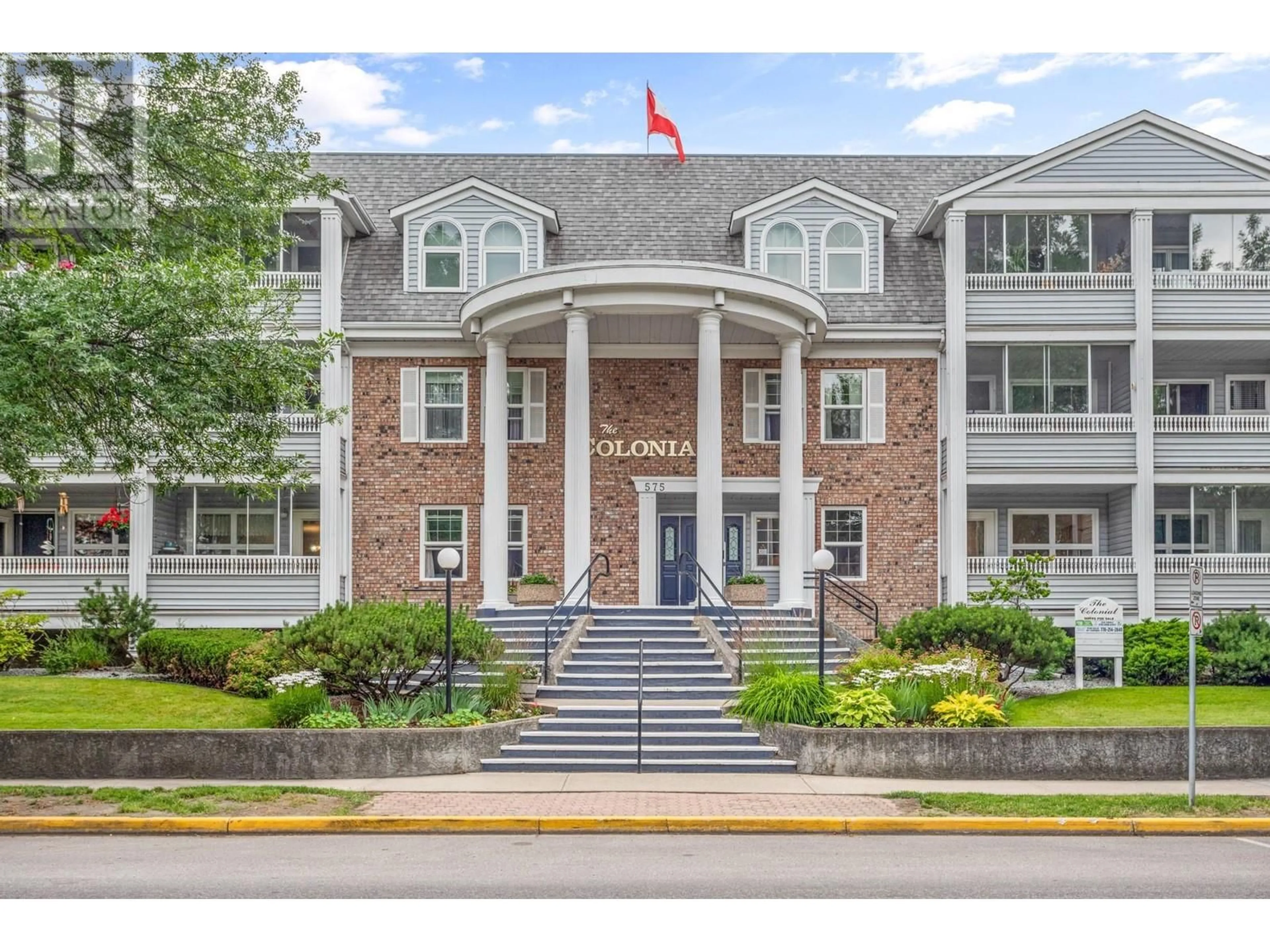 Home with brick exterior material, building for 218 - 575 SUTHERLAND AVENUE, Kelowna British Columbia V1Y8V1