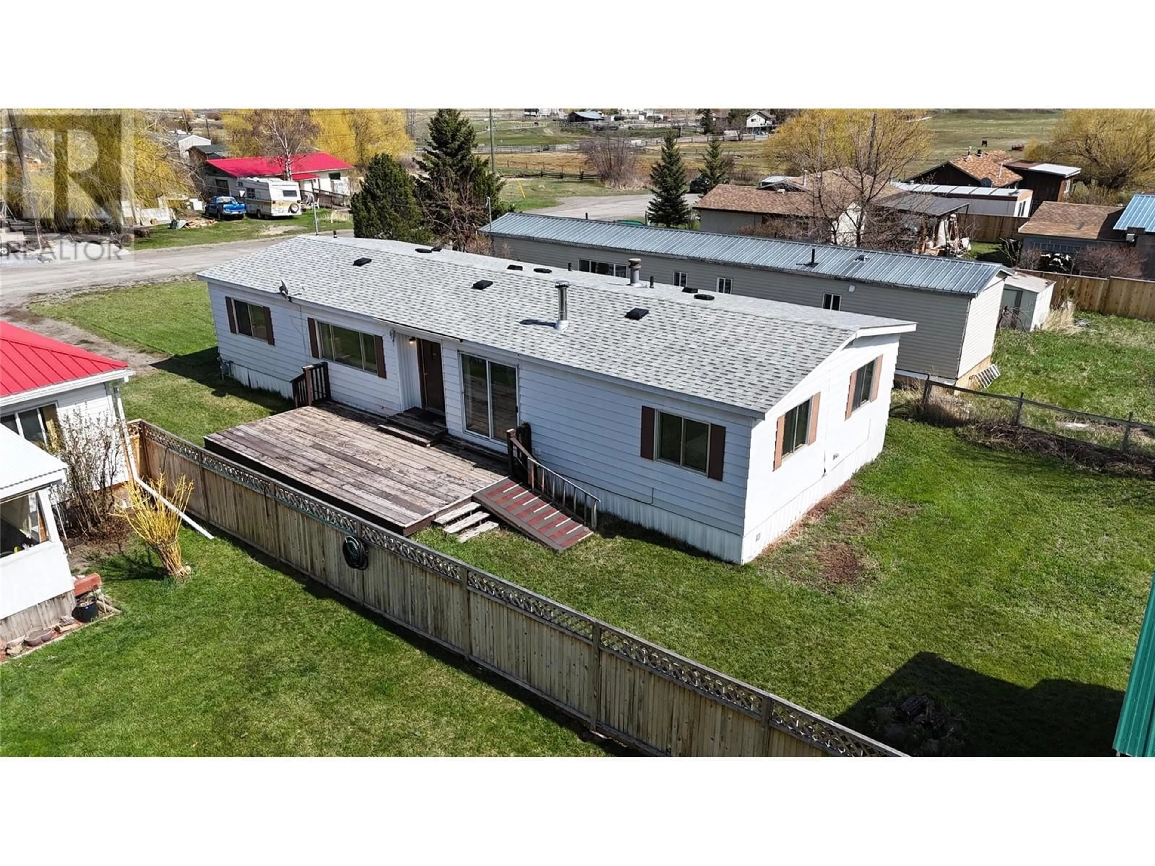 A pic from outside/outdoor area/front of a property/back of a property/a pic from drone, building for 209 FOSTER AVENUE, Clinton British Columbia V0K1K0