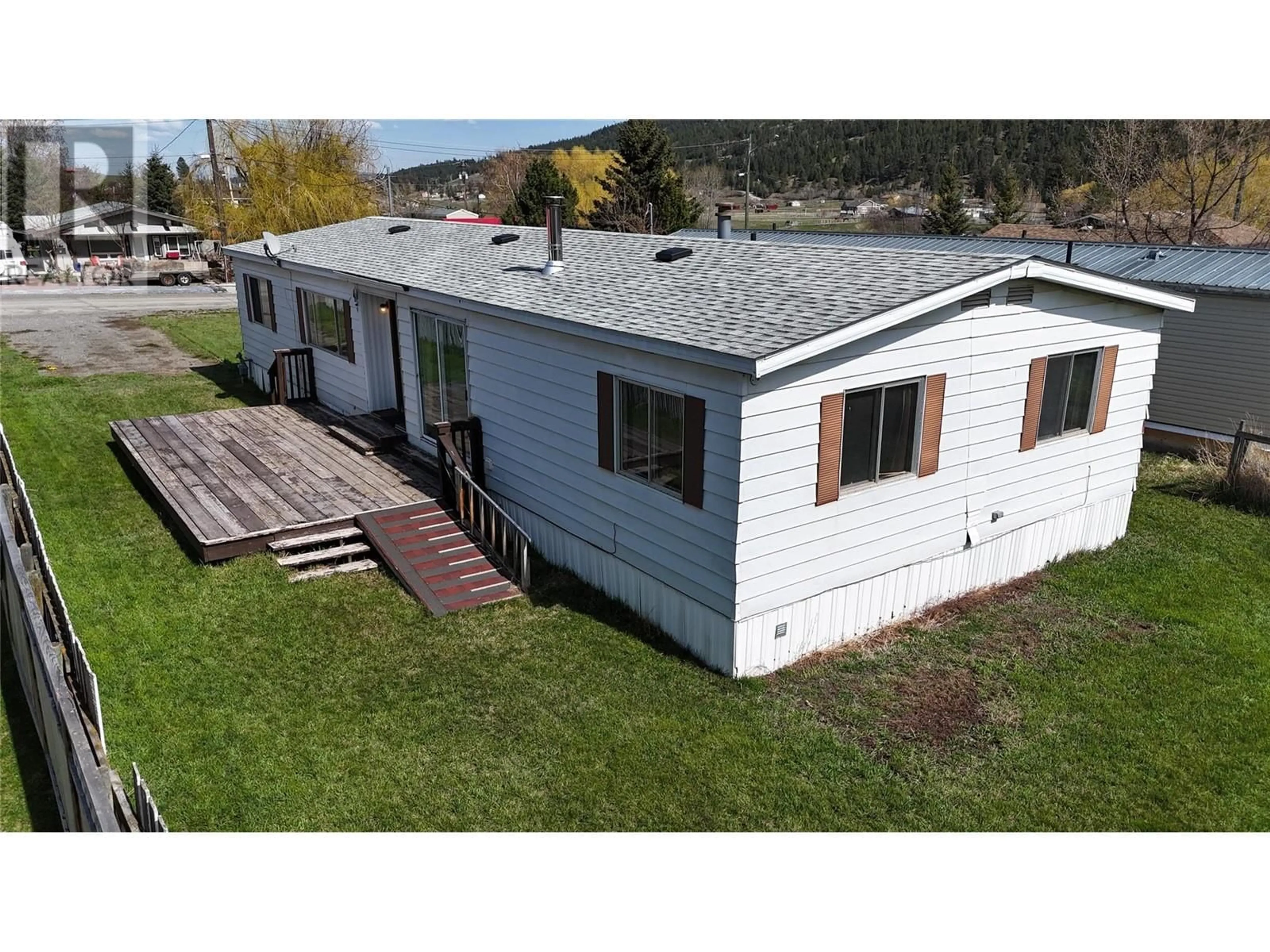 A pic from outside/outdoor area/front of a property/back of a property/a pic from drone, unknown for 209 FOSTER AVENUE, Clinton British Columbia V0K1K0