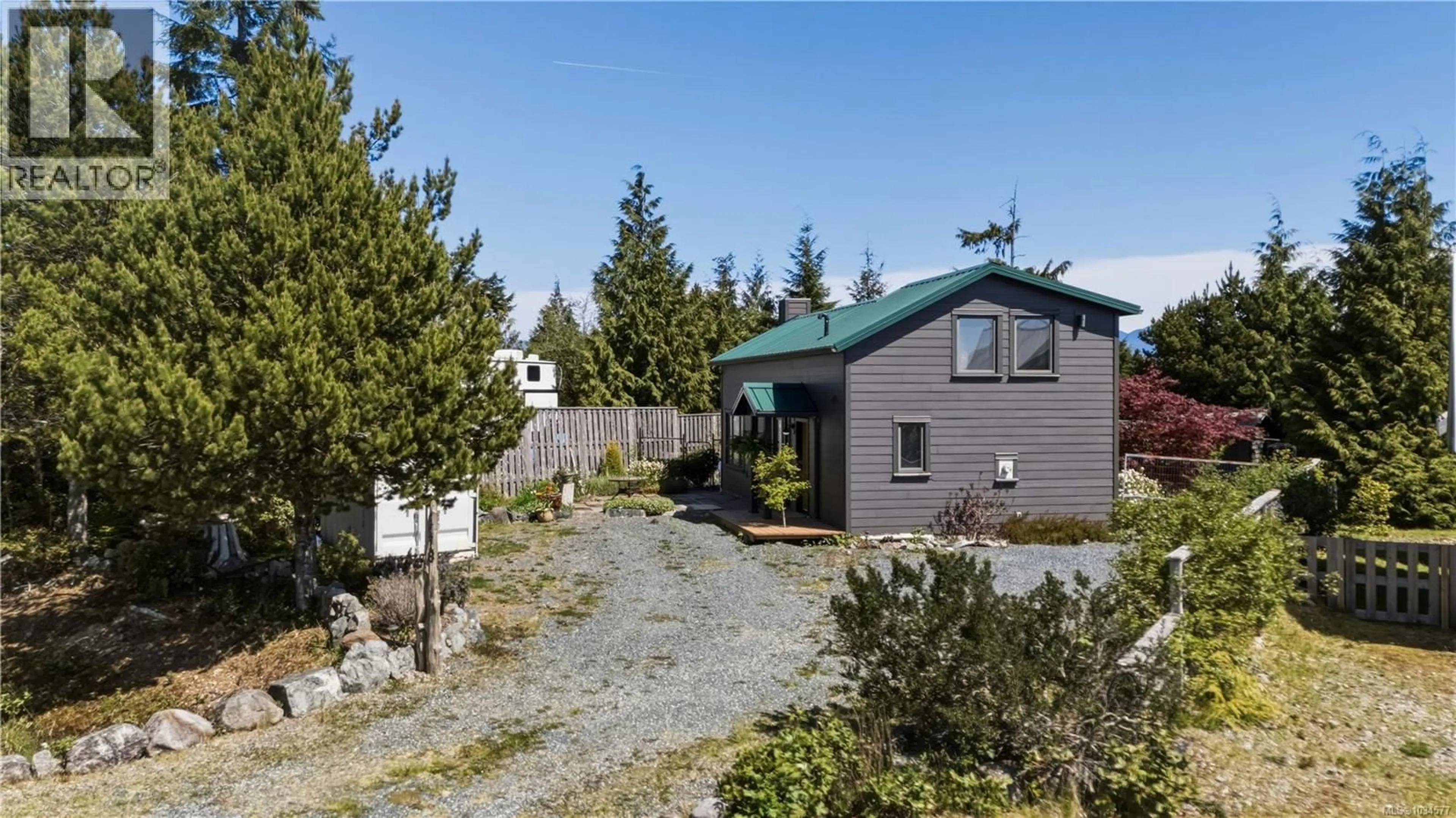 A pic from outside/outdoor area/front of a property/back of a property/a pic from drone, unknown for 1118 SIXTH AVENUE, Ucluelet British Columbia V0R3A0