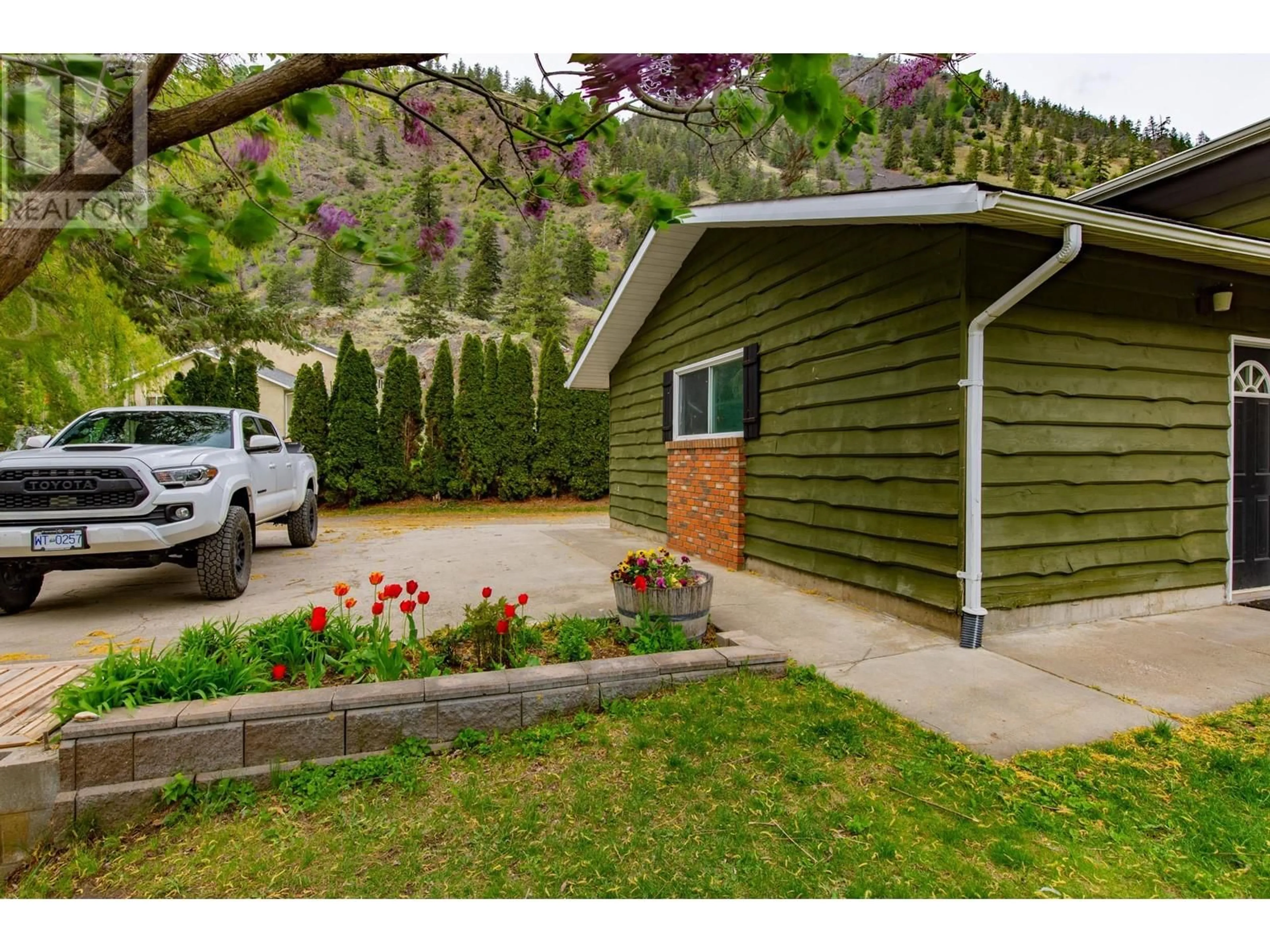 Shed for 1216 HWY 3A OTHER, Keremeos British Columbia V0X1N4
