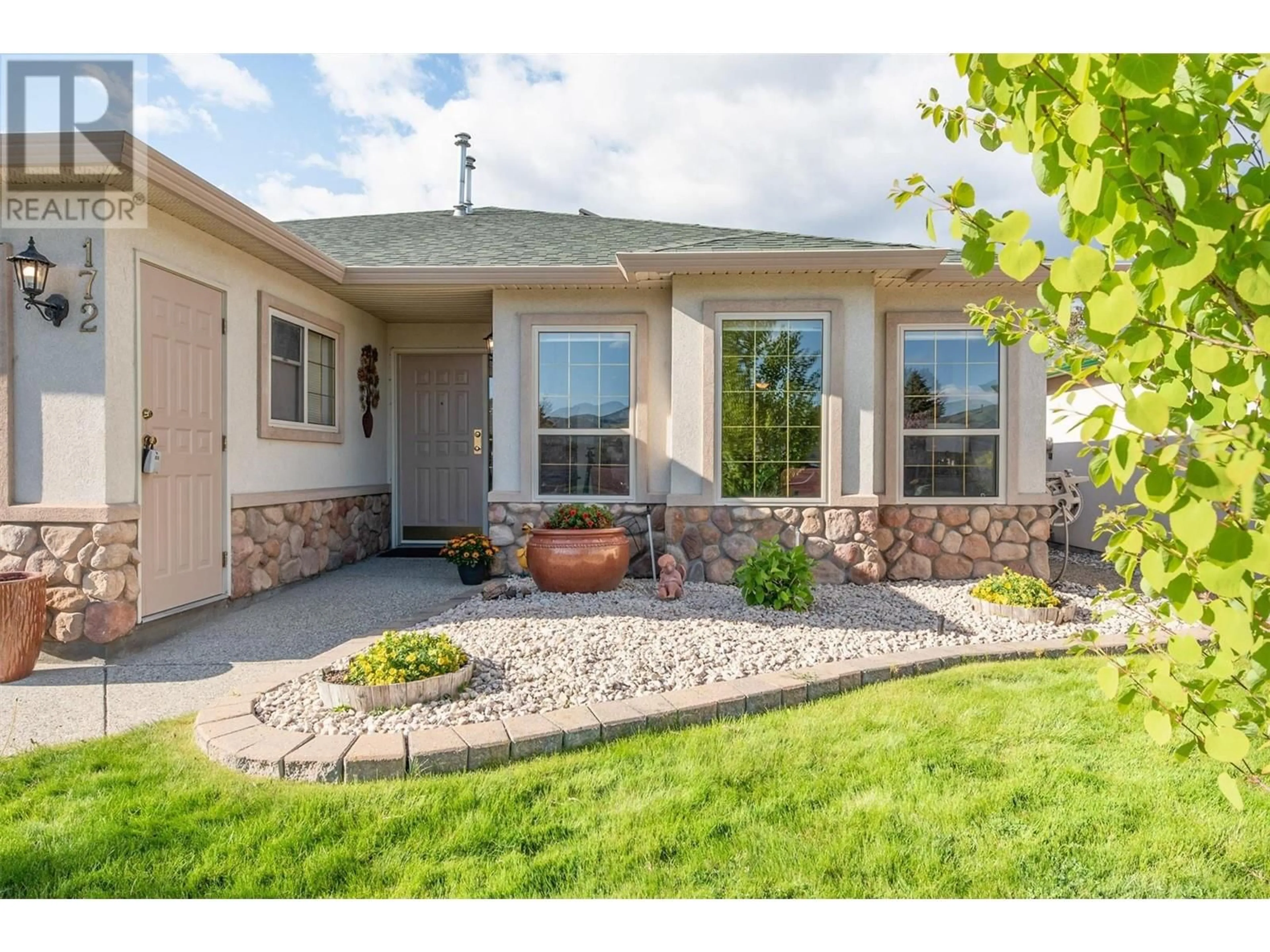 Home with vinyl exterior material, street for 172 - 2330 BUTT ROAD, West Kelowna British Columbia V4T2L3