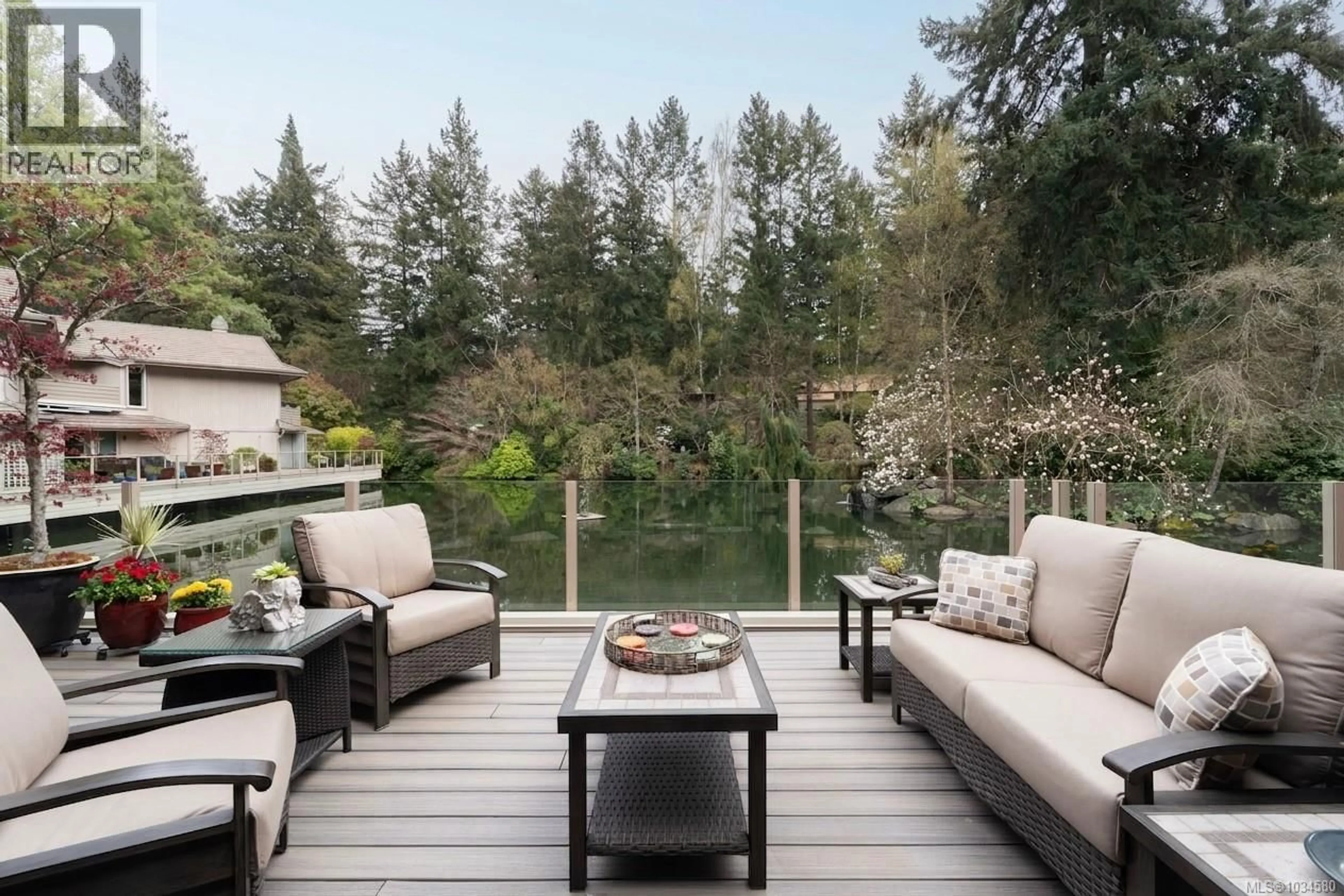 Patio, forest/trees view for 3 - 1040 PONDWOOD LANE, Saanich British Columbia V8X4S6