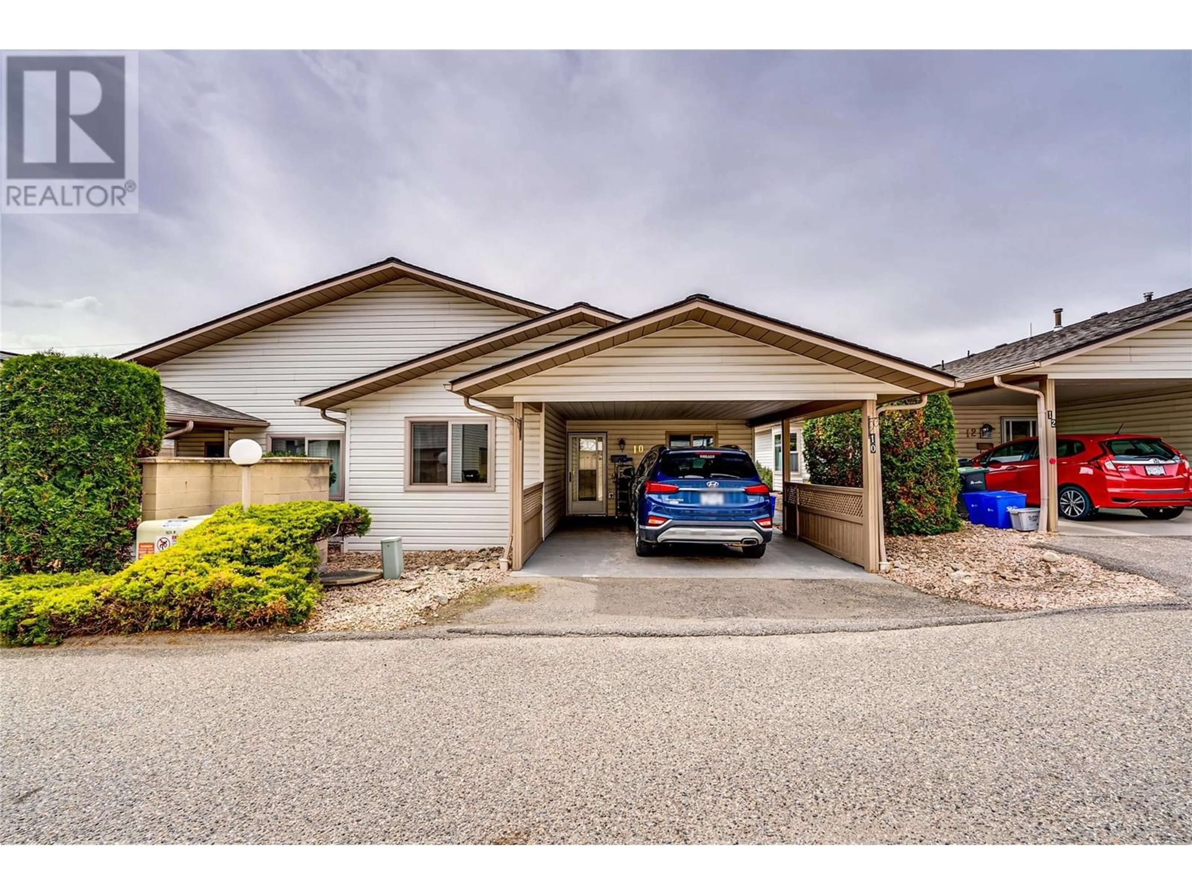 Indoor garage for 10 - 4303 27 AVENUE, Vernon British Columbia V1T6L2