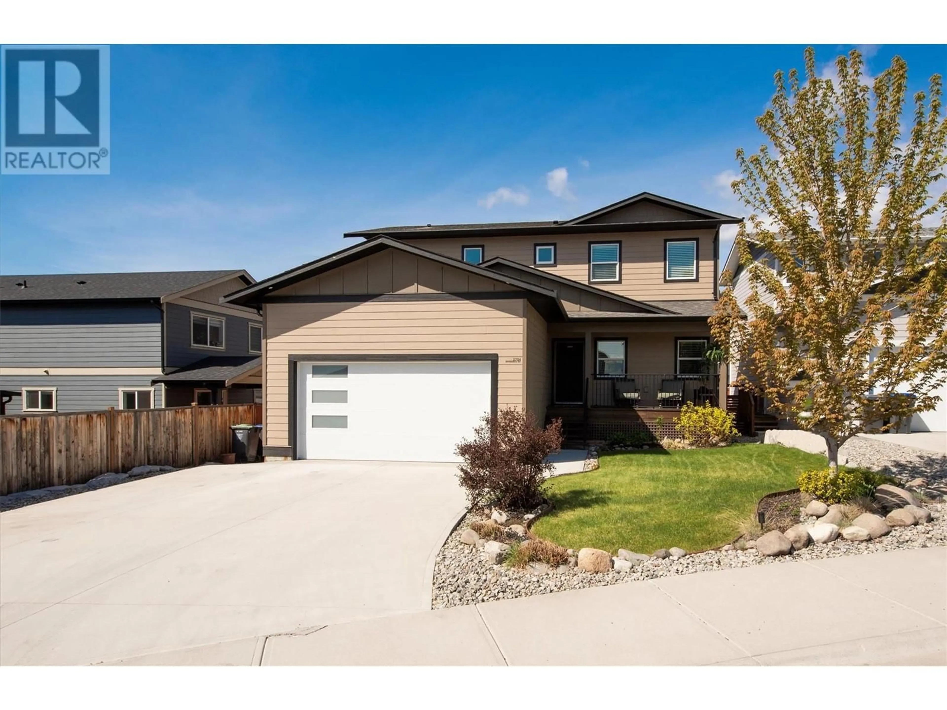 Home with vinyl exterior material, street for 3704 INVERNESS ROAD, West Kelowna British Columbia V4T1J6
