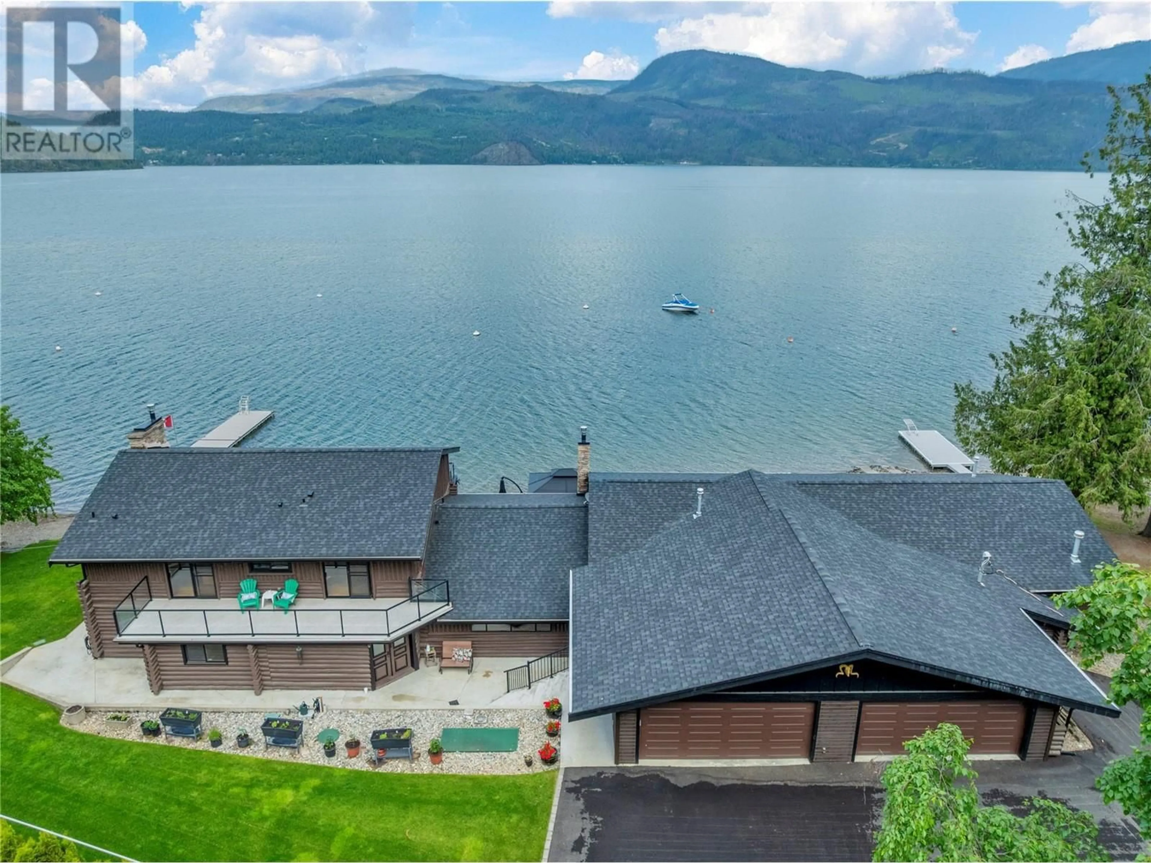 A pic from outside/outdoor area/front of a property/back of a property/a pic from drone, water/lake/river/ocean view for 2609 EAGLE BAY ROAD, Blind Bay British Columbia V0E1H1