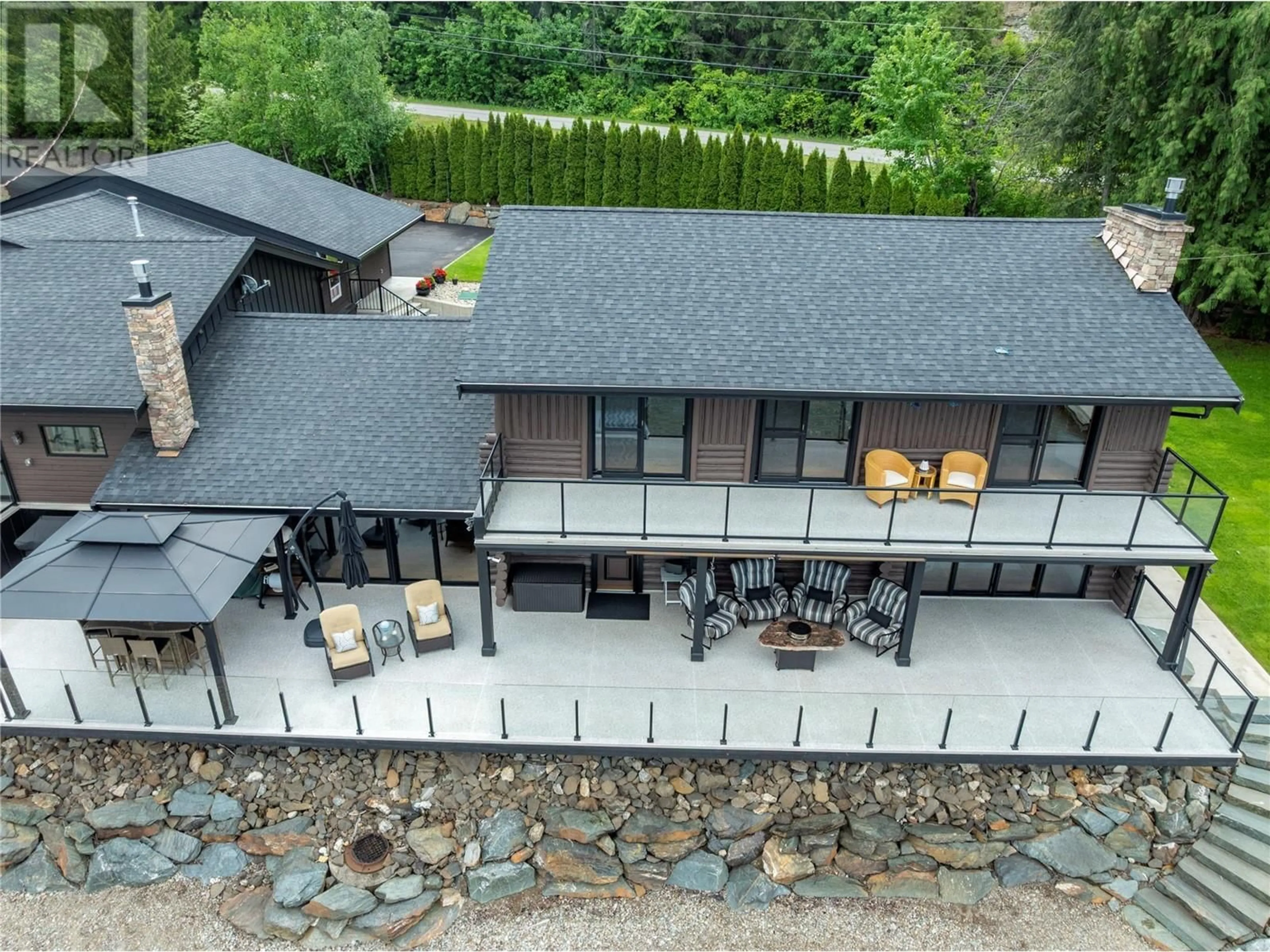 A pic from outside/outdoor area/front of a property/back of a property/a pic from drone, mountain view for 2609 EAGLE BAY ROAD, Blind Bay British Columbia V0E1H1