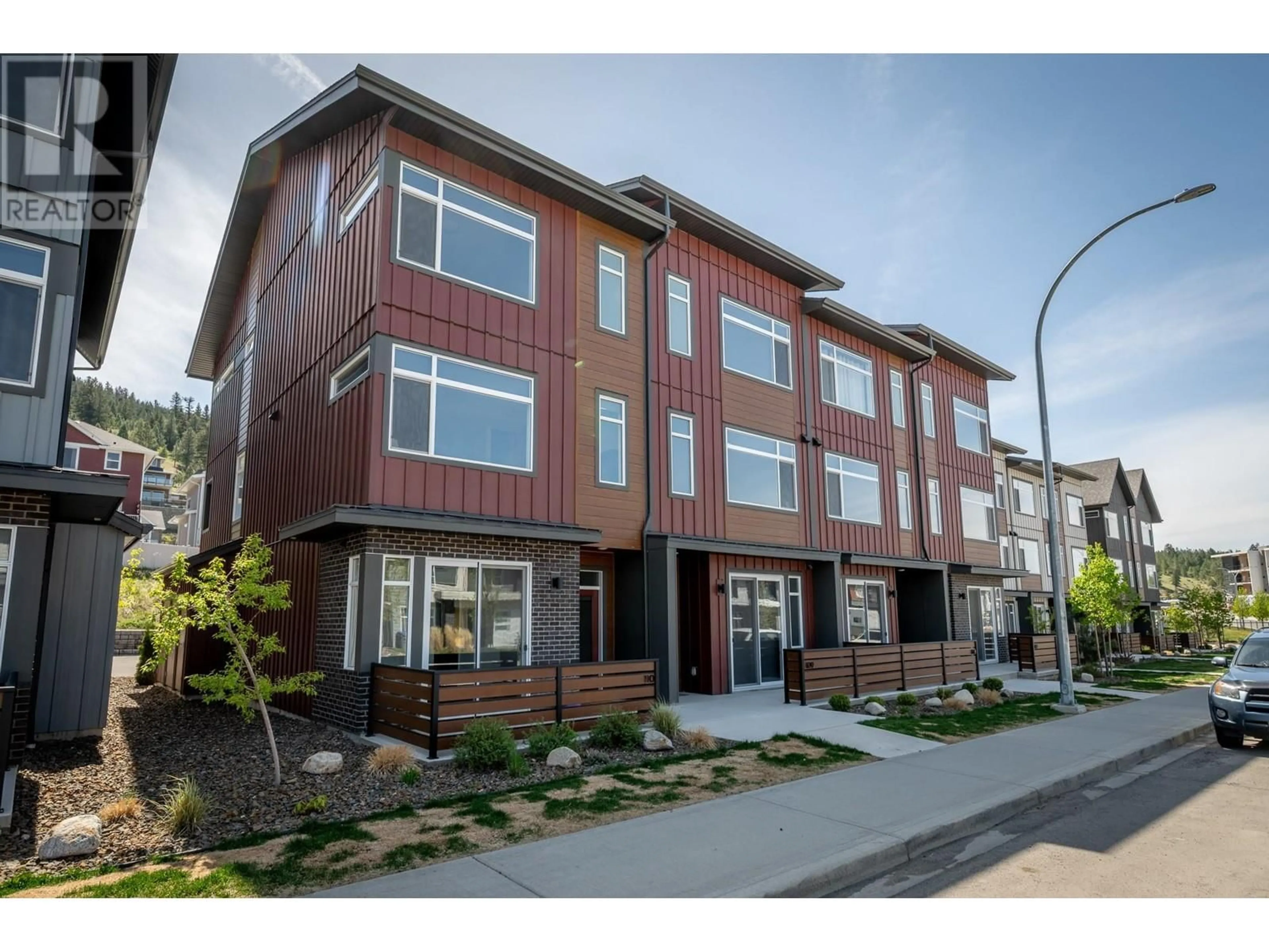 Home with brick exterior material, street for 110 - 1901 QU'APPELLE BOULEVARD, Kamloops British Columbia V2E0C9