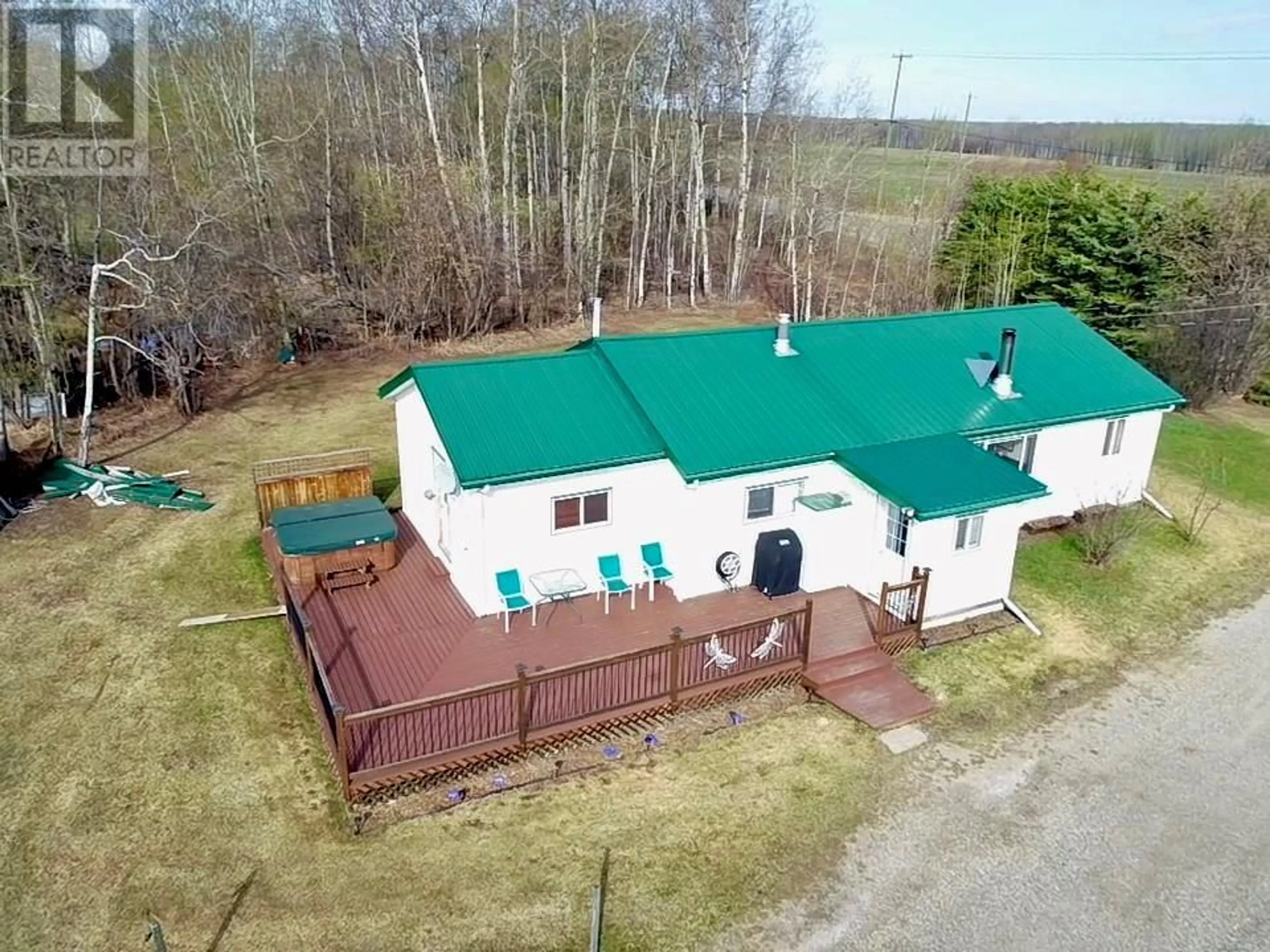 A pic from outside/outdoor area/front of a property/back of a property/a pic from drone, building for 3757 212 ROAD, Dawson Creek British Columbia V1G4G3