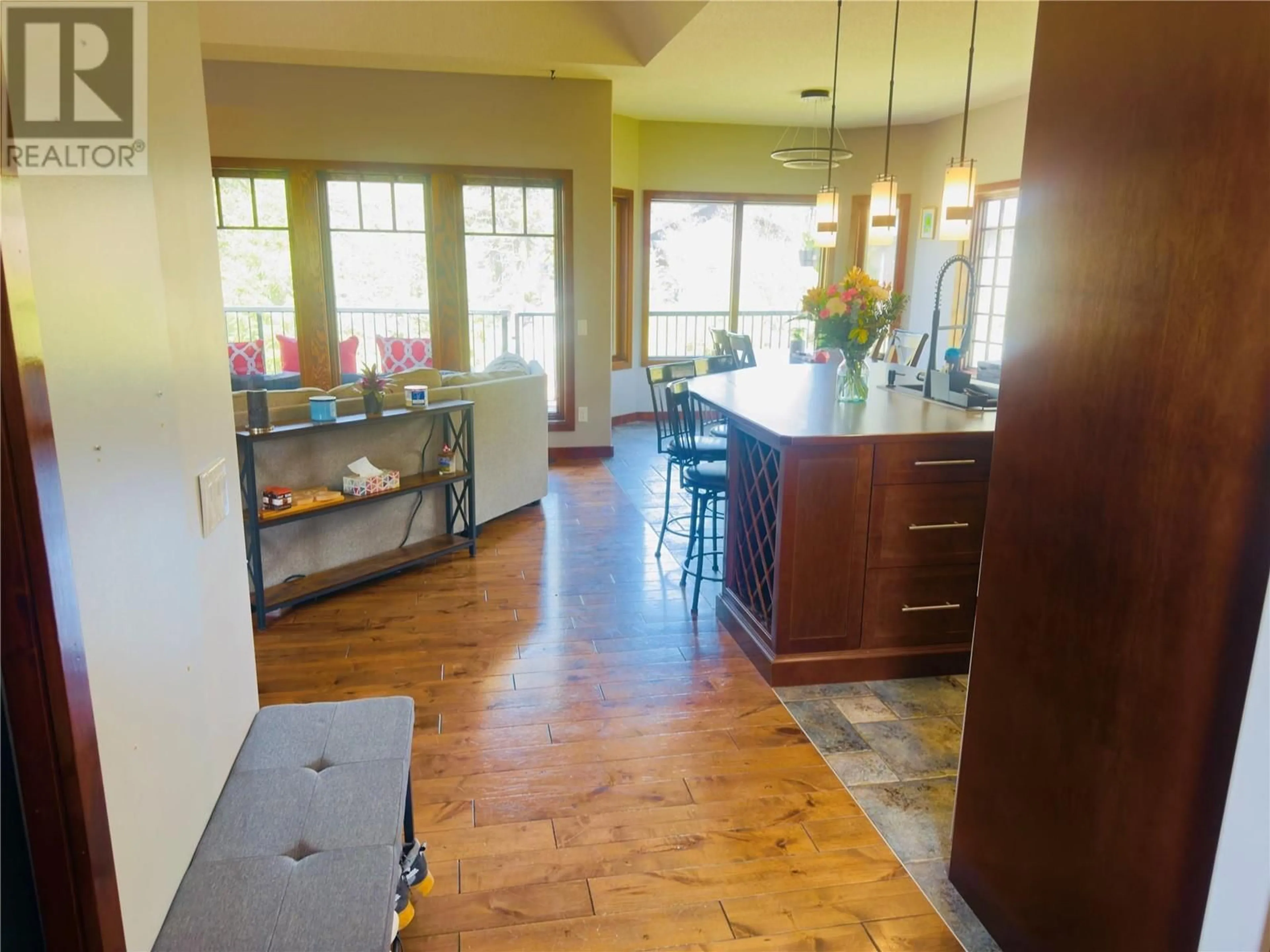 Open concept kitchen, unknown for 5025 RIVERVIEW ROAD, Fairmont Hot Springs British Columbia V0B1L1