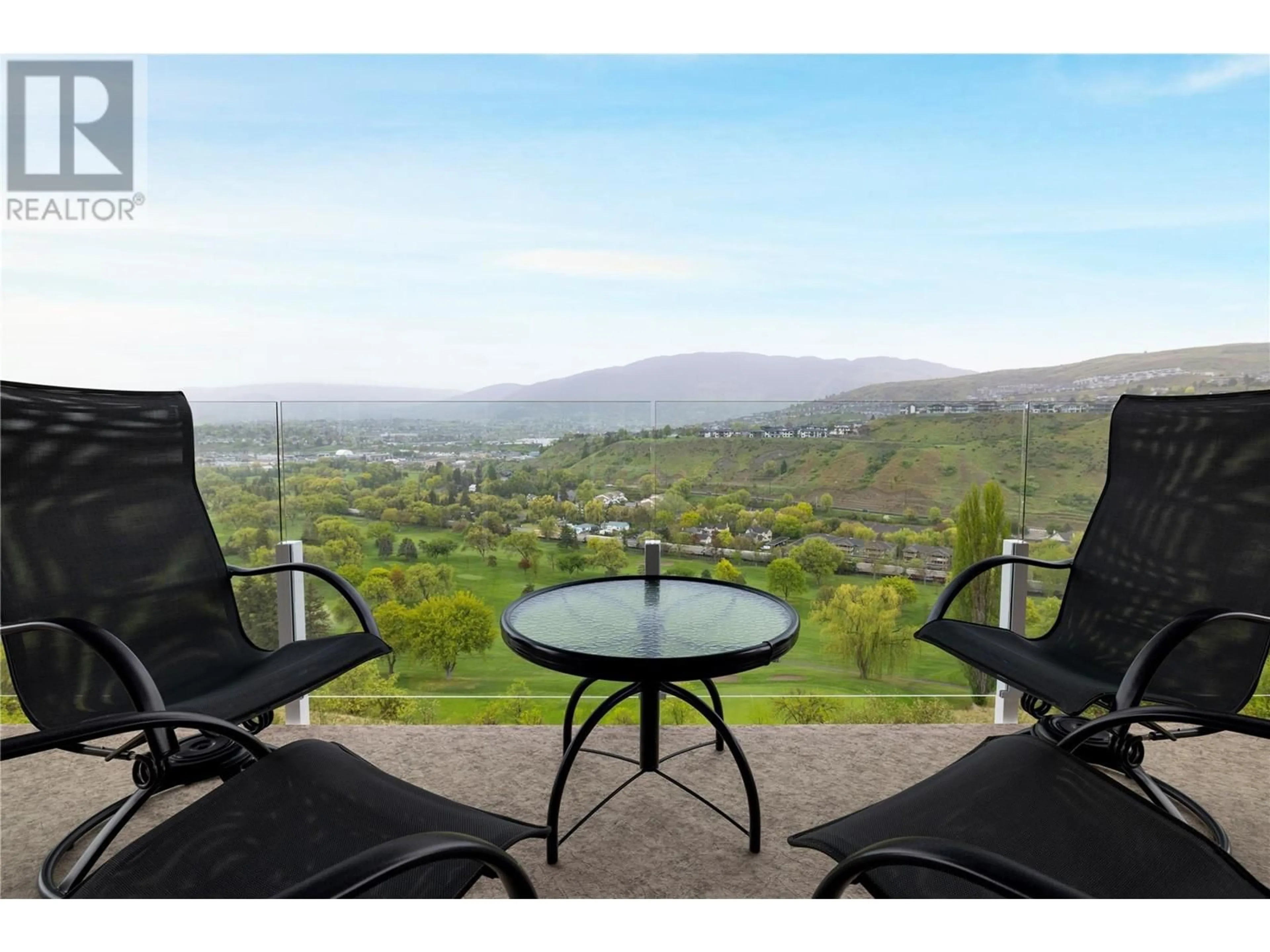 Patio, mountain view for 257 COUNTRY ESTATE DRIVE, Vernon British Columbia V1B2V3