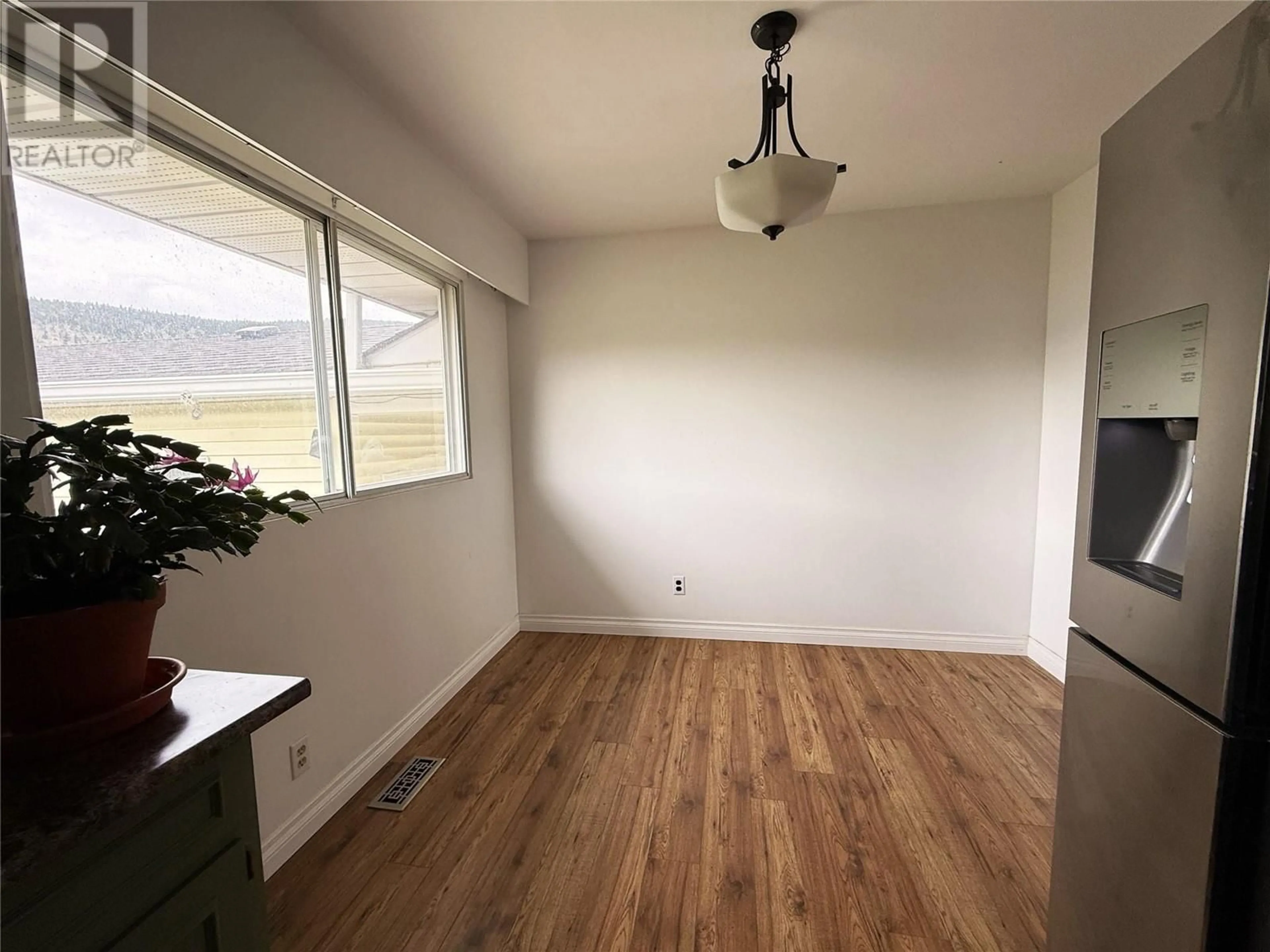 A pic of a room for 2201 CHAPMAN STREET, Merritt British Columbia V1K1B8