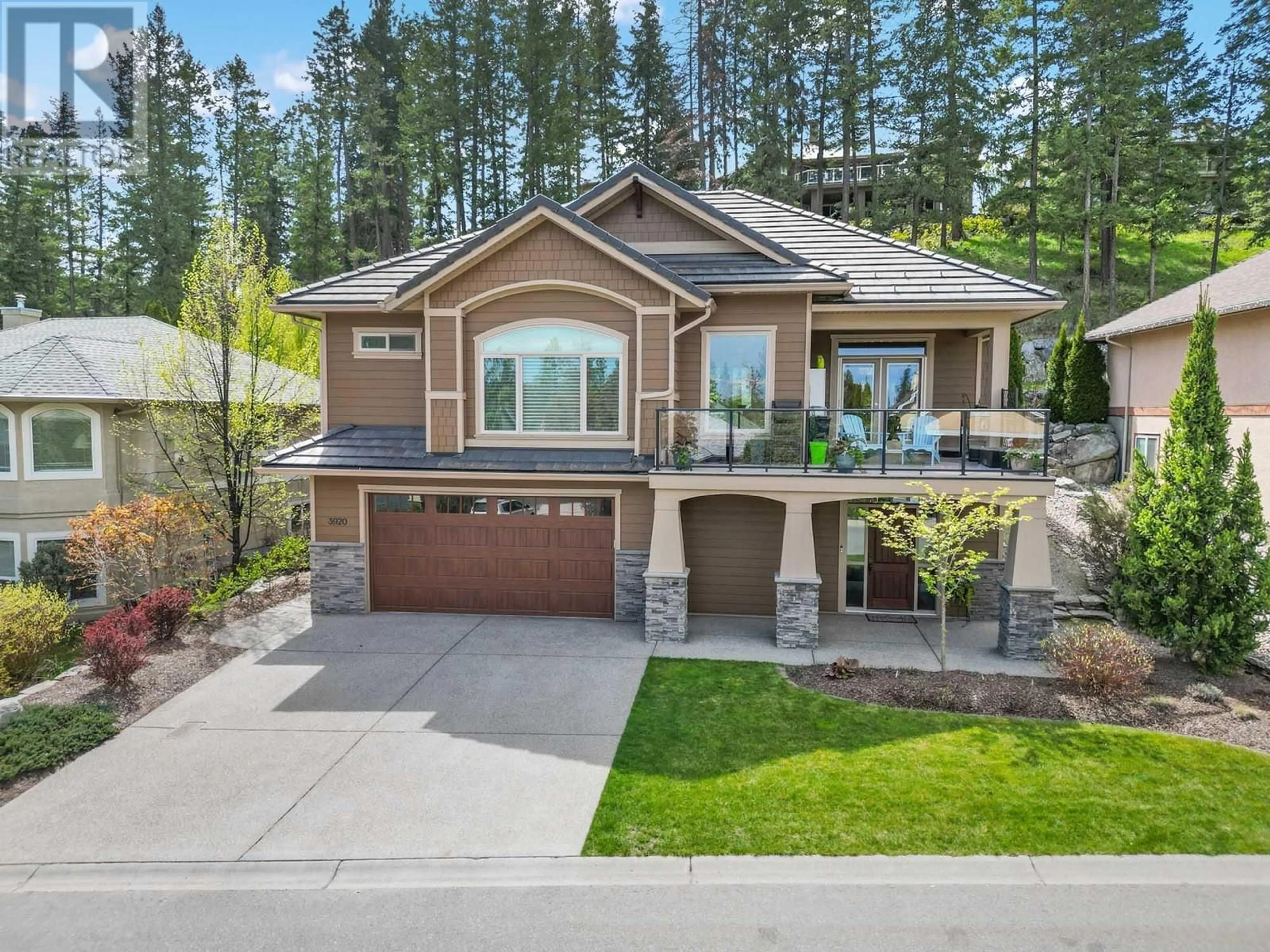 Home with vinyl exterior material, unknown for 3920 GALLAGHERS CIRCLE, Kelowna British Columbia V1W3Z9