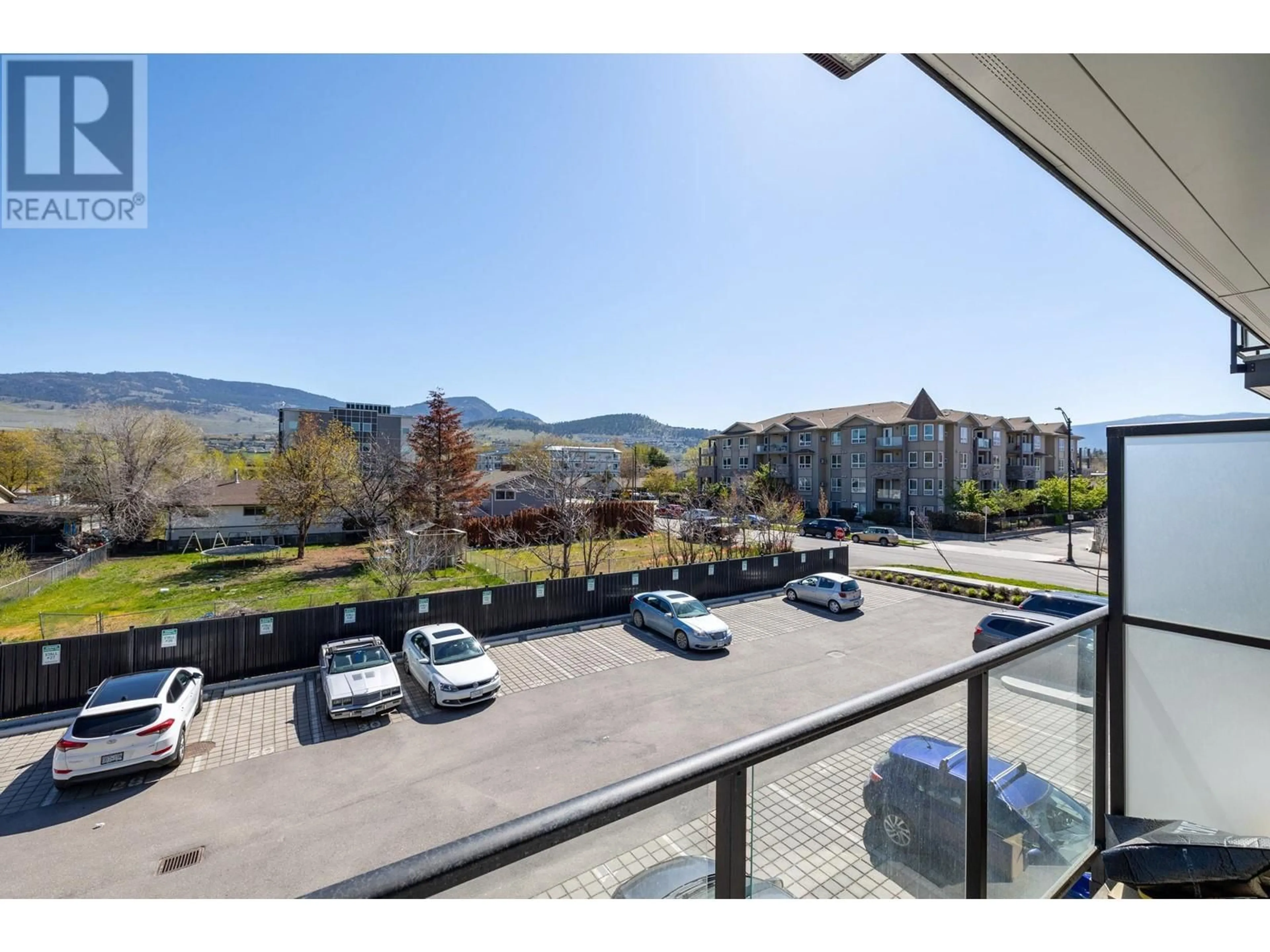 Unknown for 220 - 345 DOUGALL ROAD NORTH, Kelowna British Columbia V1X3K8