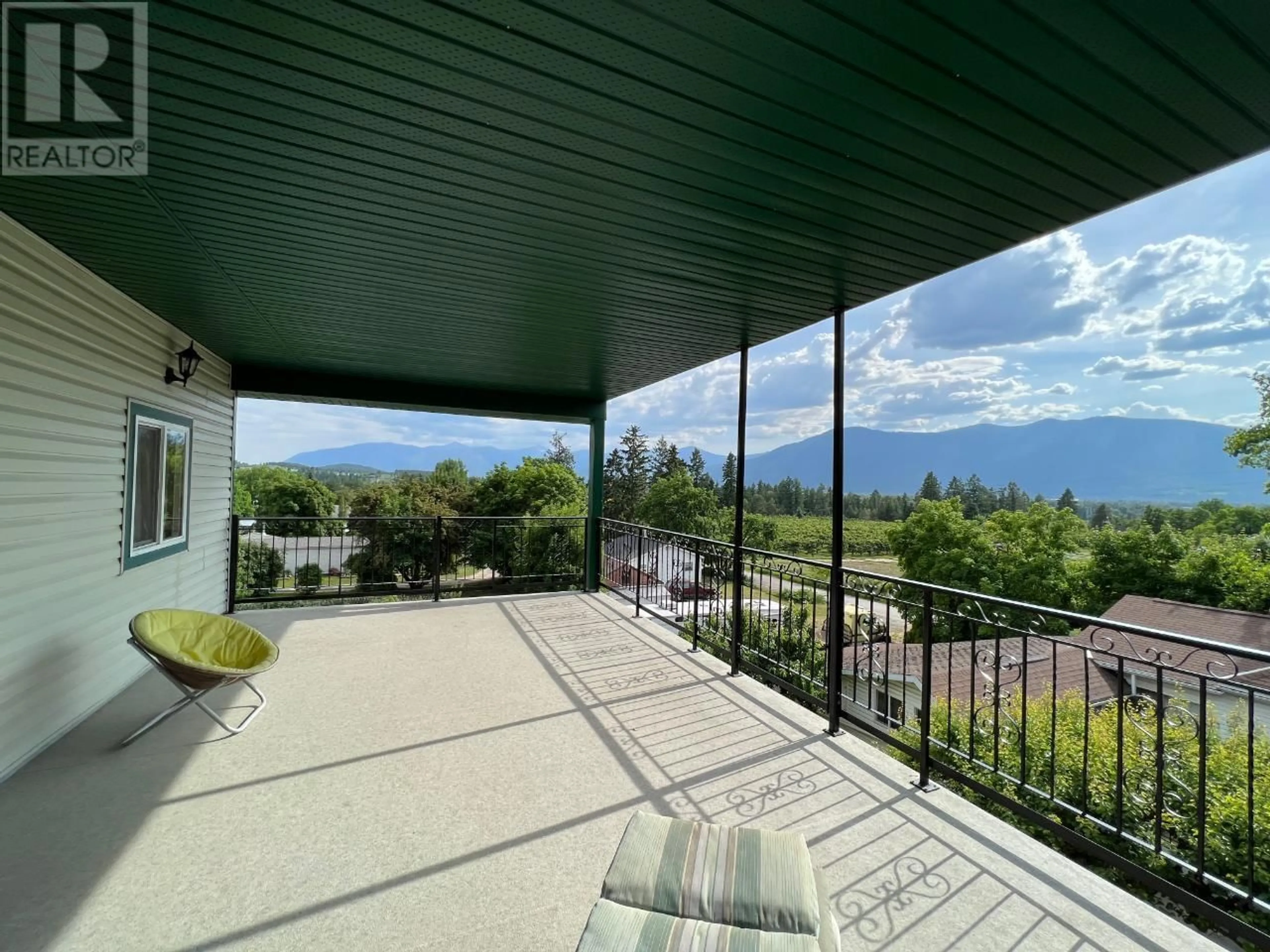 Patio, mountain view for 1121 ERICKSON ROAD, Creston British Columbia V0B1G1
