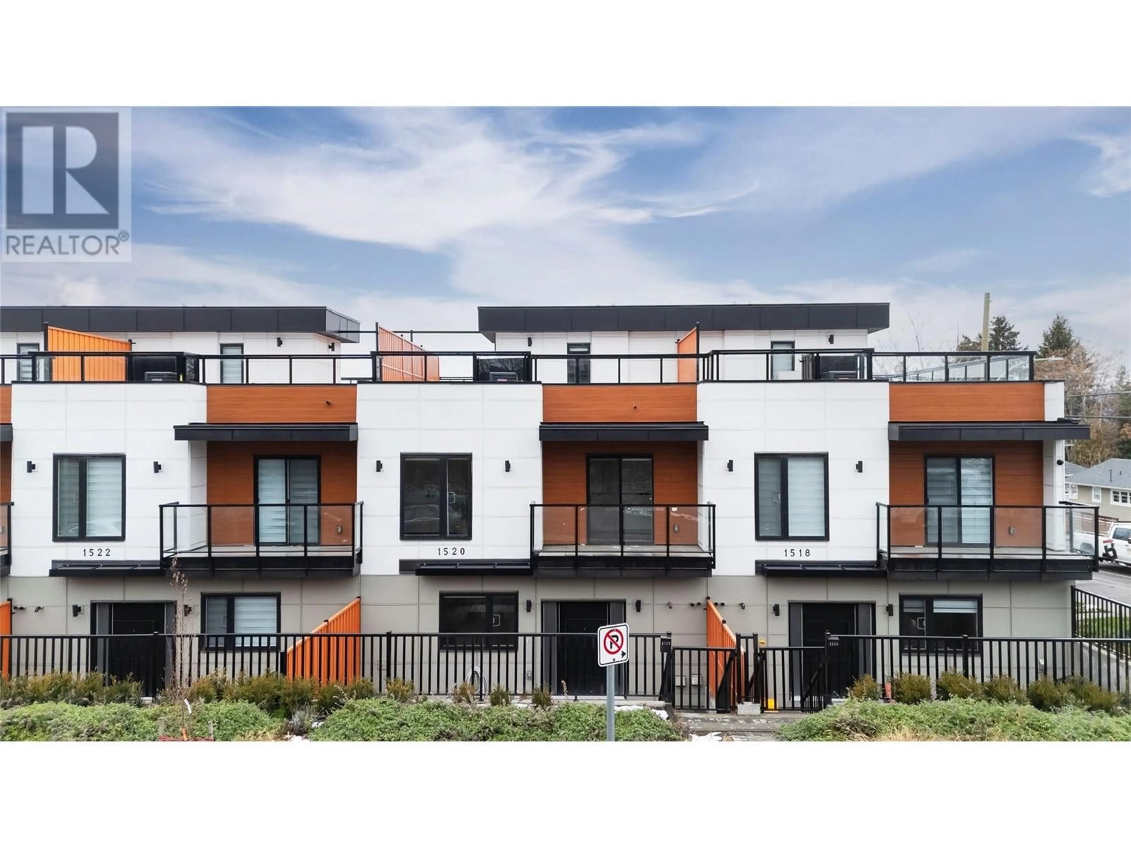 Unknown for 1520 LAKEVIEW STREET, Kelowna British Columbia V1Y6R5