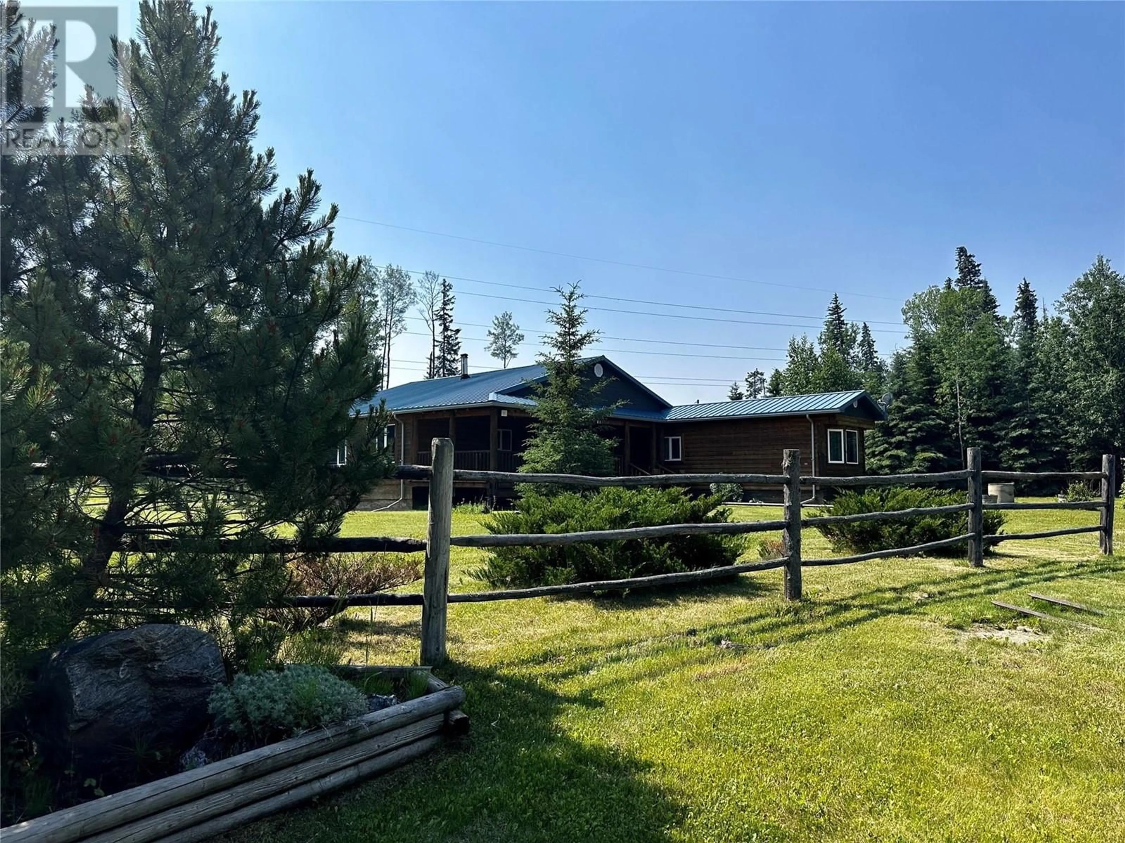 A pic from outside/outdoor area/front of a property/back of a property/a pic from drone, mountain view for 10218 BEARPAW CAMPGROUND ROAD, Dawson Creek British Columbia V1G4H8