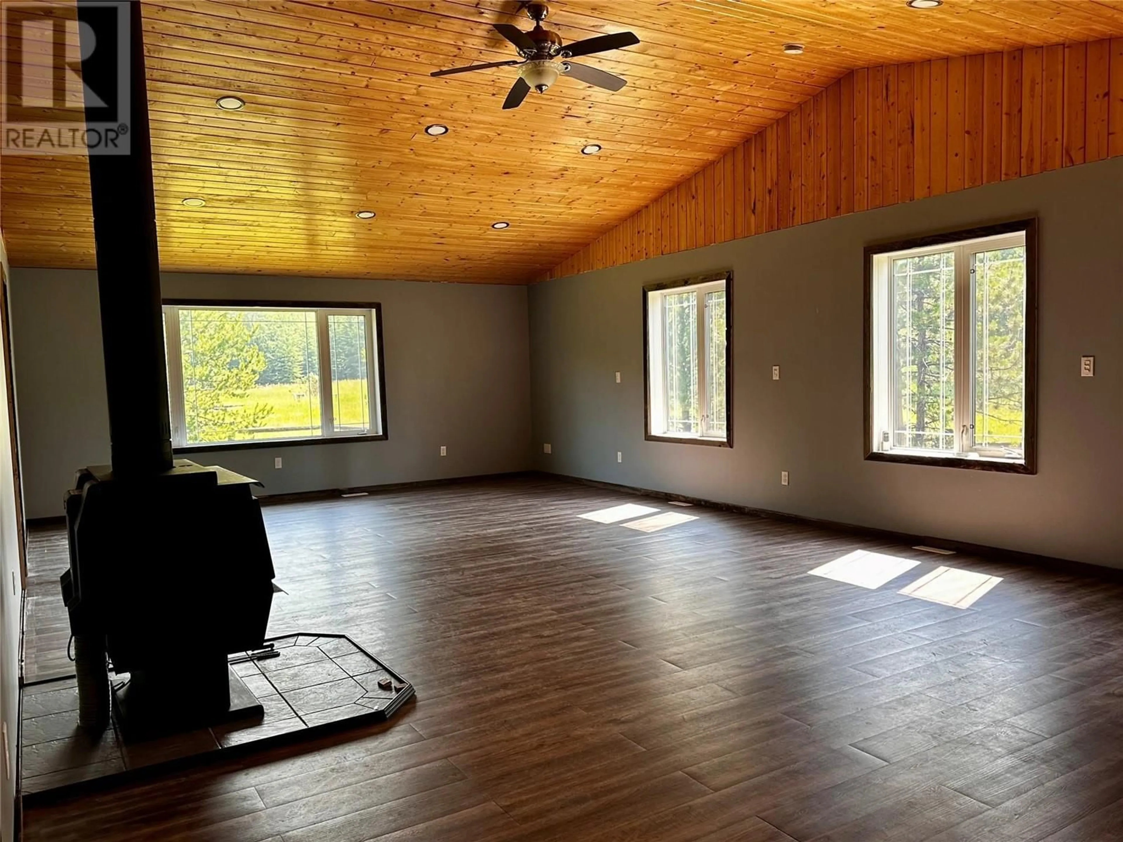 A pic of a room for 10218 BEARPAW CAMPGROUND ROAD, Dawson Creek British Columbia V1G4H8