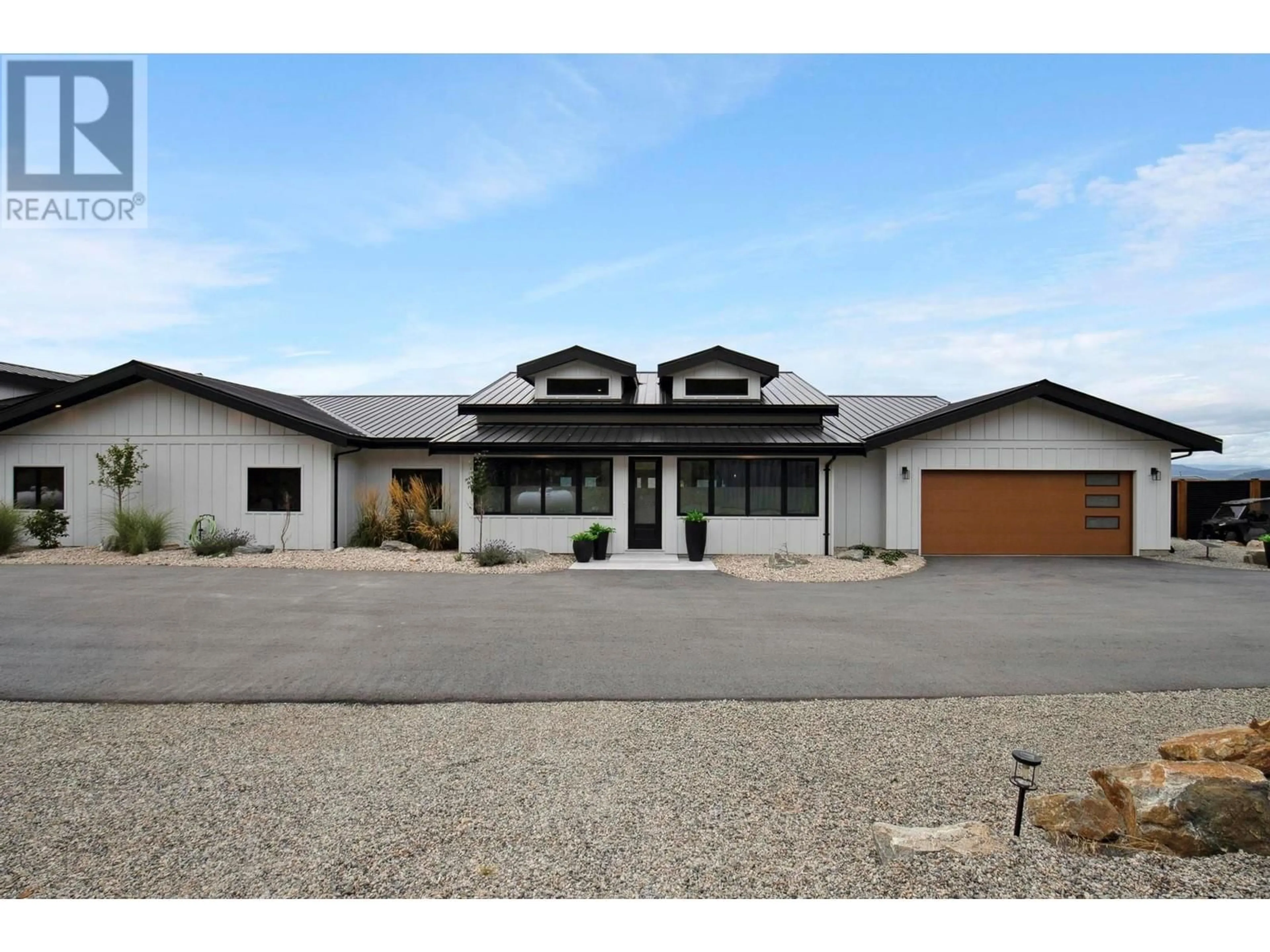 Unknown for 2137 CARMI ROAD, Penticton British Columbia V2A8V5