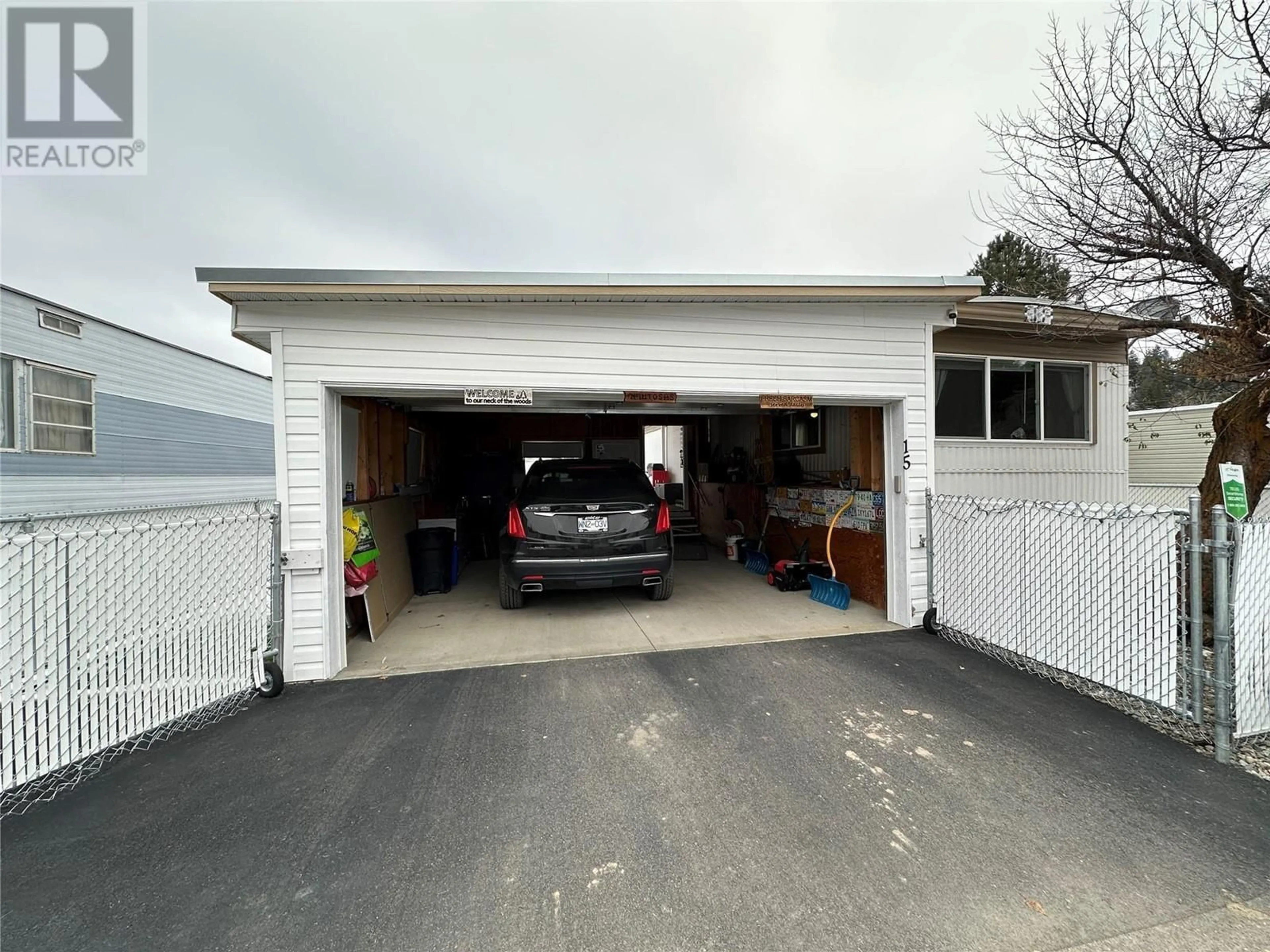 Indoor garage for 15 - 473 CORINA AVENUE, Princeton British Columbia V0X1W0