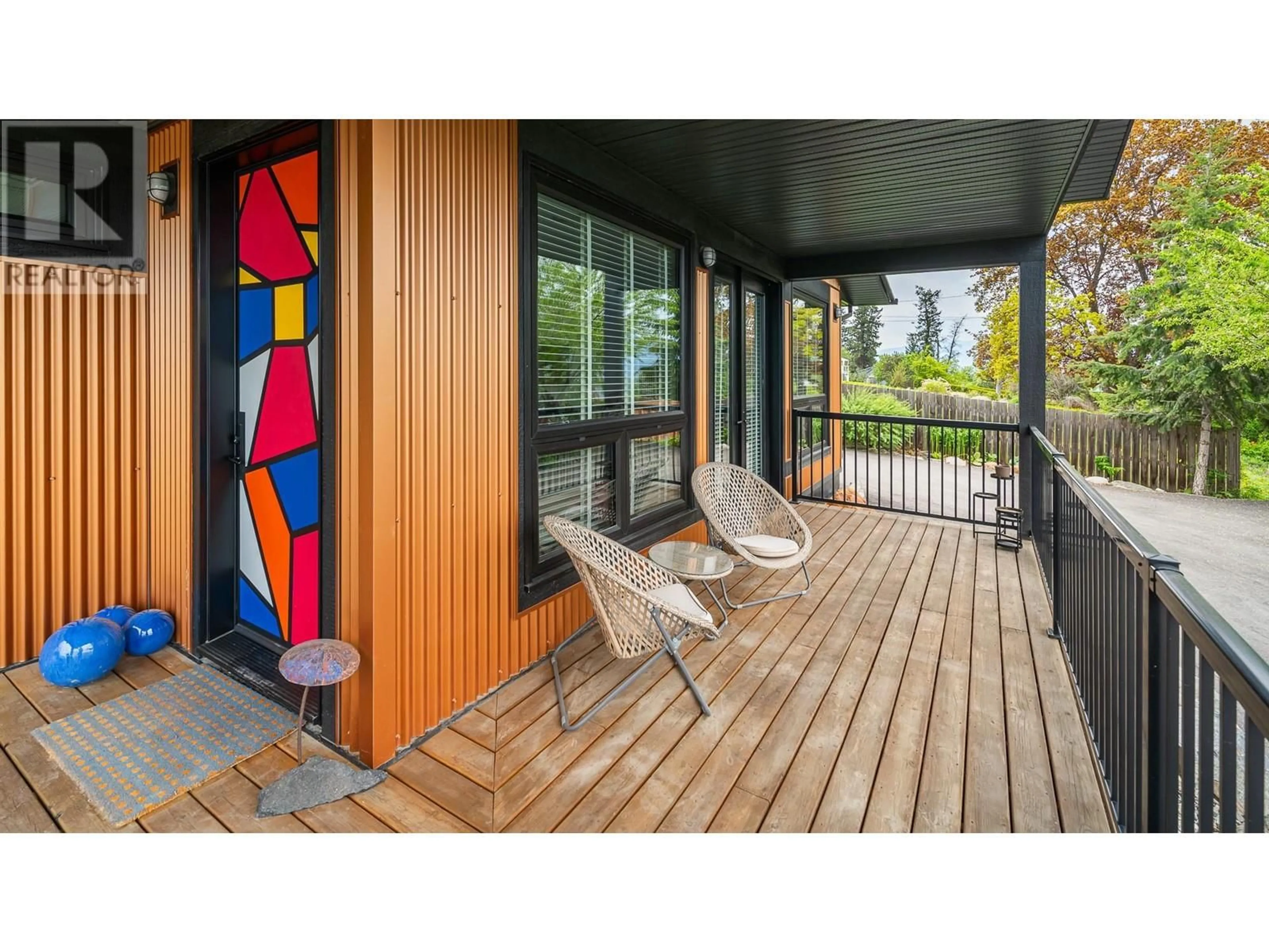 Patio, water/lake/river/ocean view for 621 REGINA STREET, Creston British Columbia V0B1G4