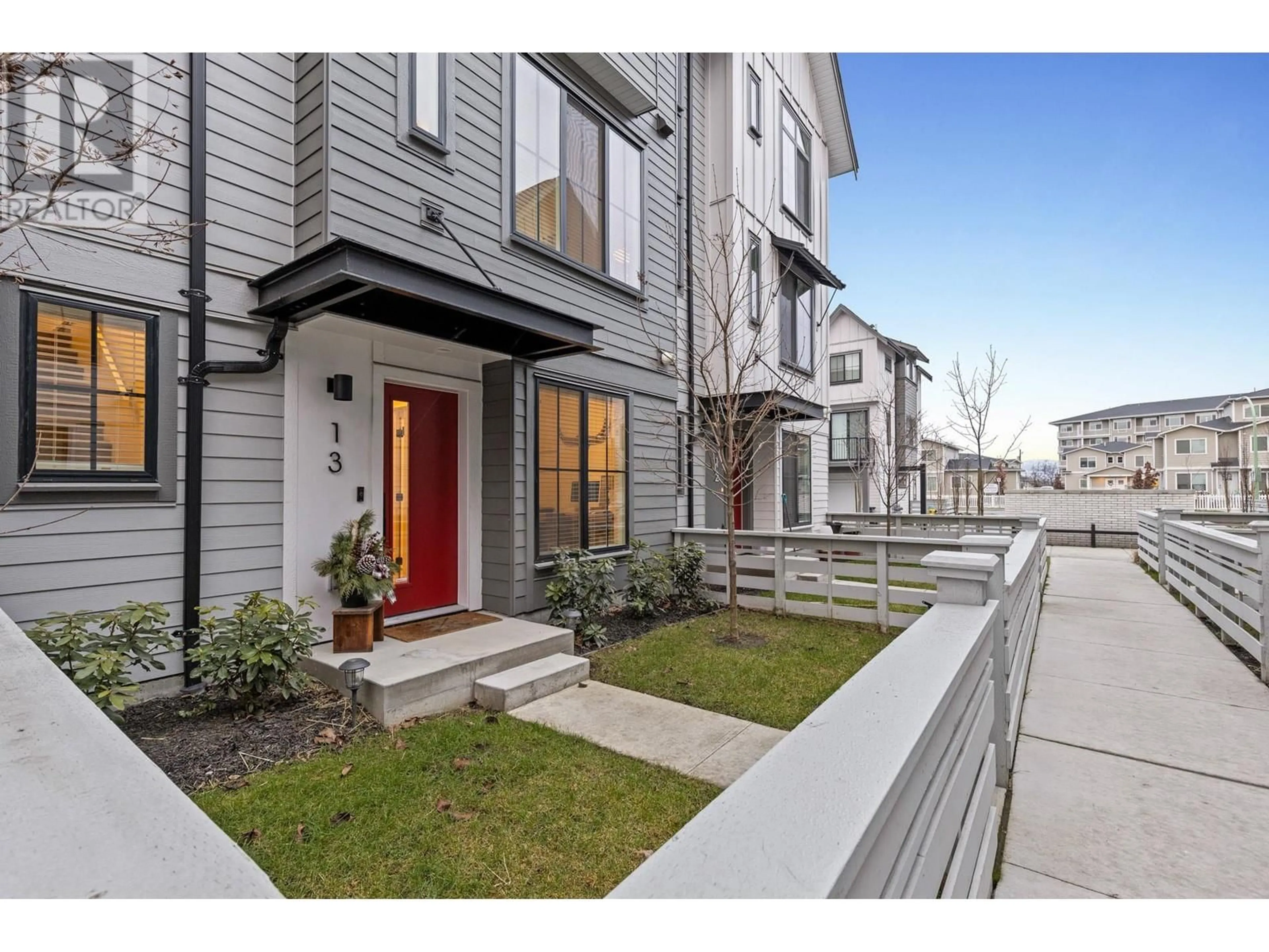 Unknown for 13 - 307 GLEN PARK DRIVE, Kelowna British Columbia V1V0H1