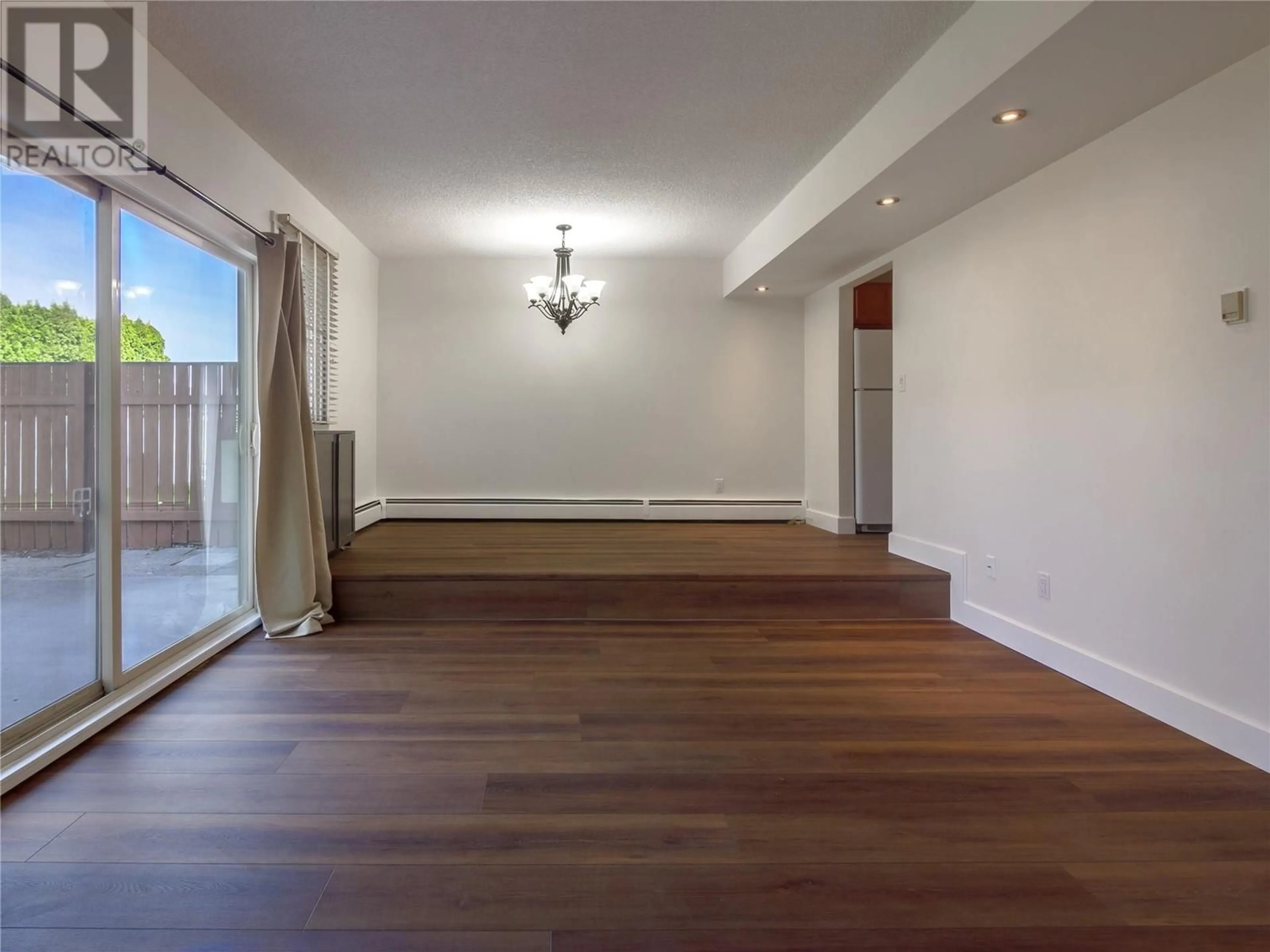 A pic of a room for 1 - 310 YORKTON AVENUE, Penticton British Columbia V2A6Z8