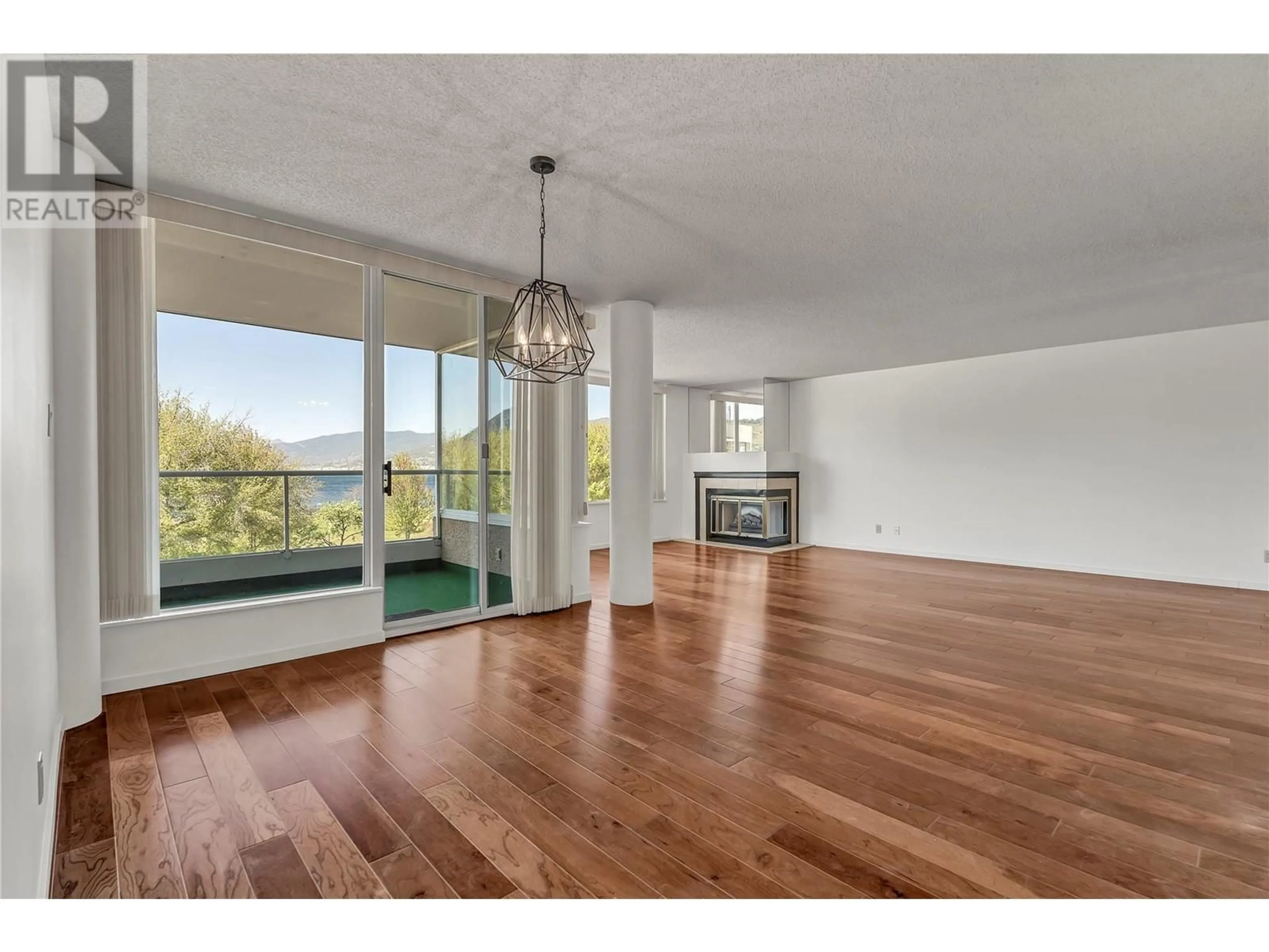 Unknown for 301 - 86 LAKESHORE DRIVE, Penticton British Columbia V2A1B5