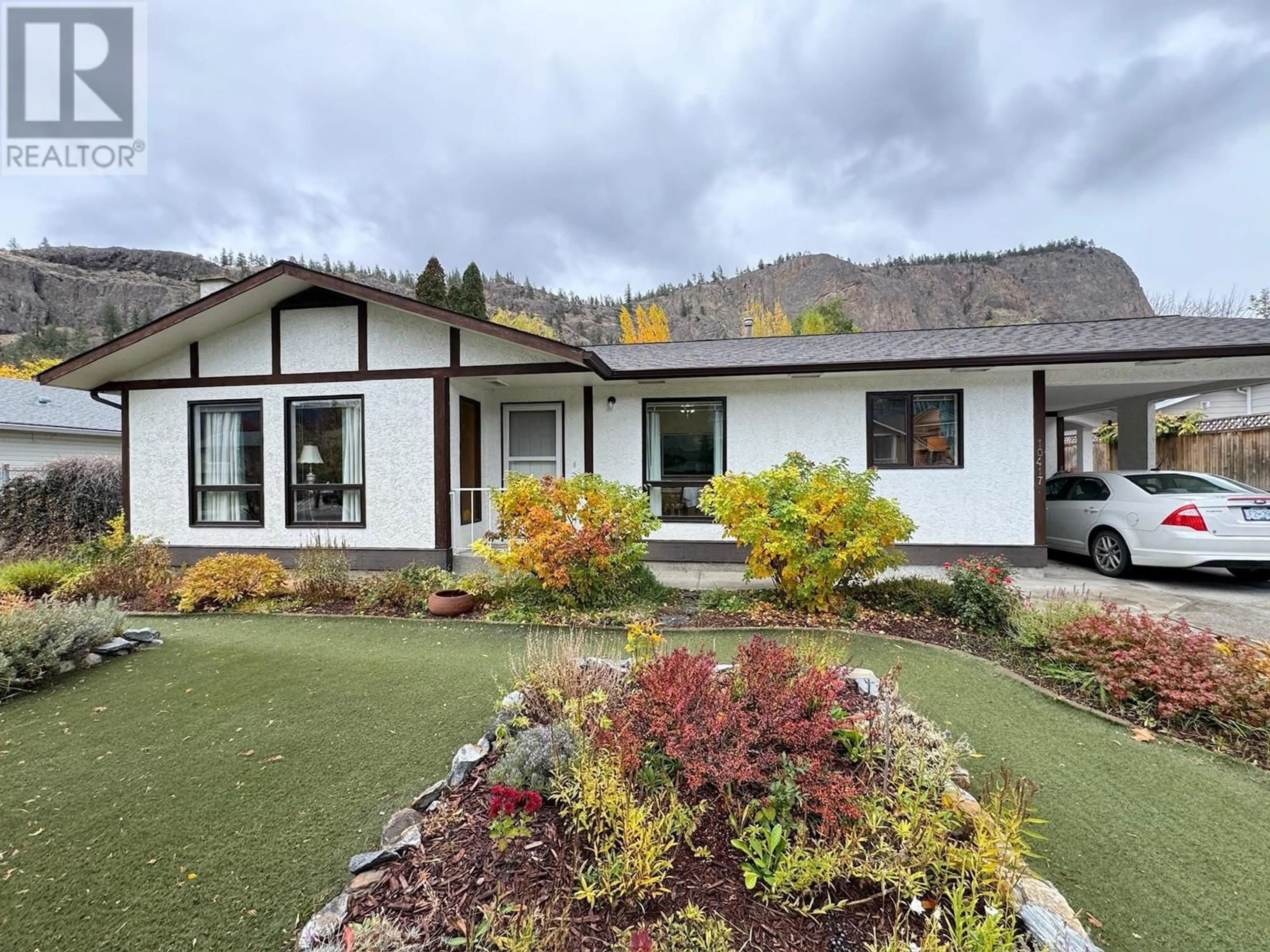 Home with vinyl exterior material, mountain view for 10417 VICTORIA ROAD SOUTH, Summerland British Columbia V0H1Z2