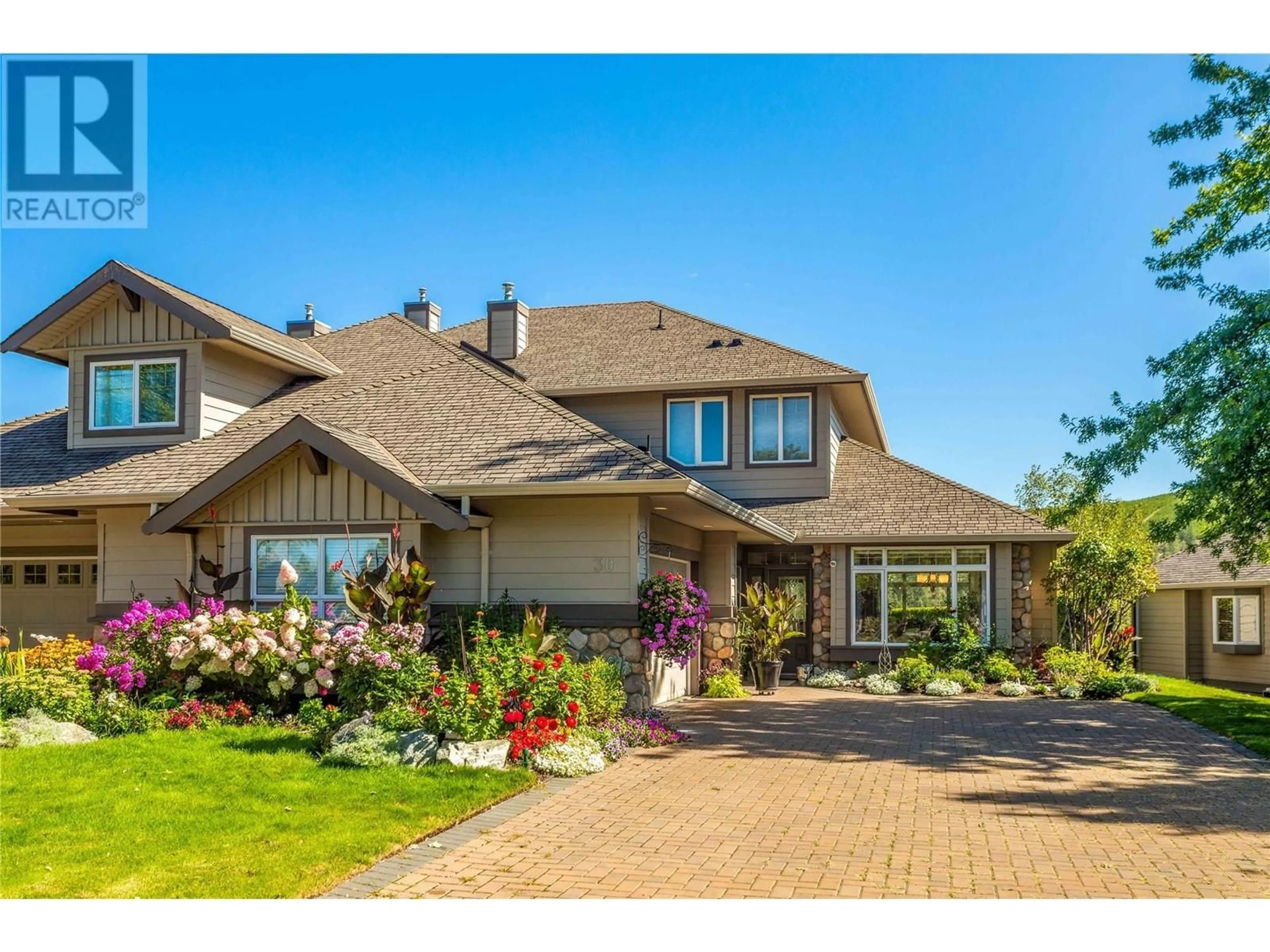 Home with brick exterior material, street for 30 - 3800 GALLAGHERS PINNACLE WAY, Kelowna British Columbia V1W3Z8
