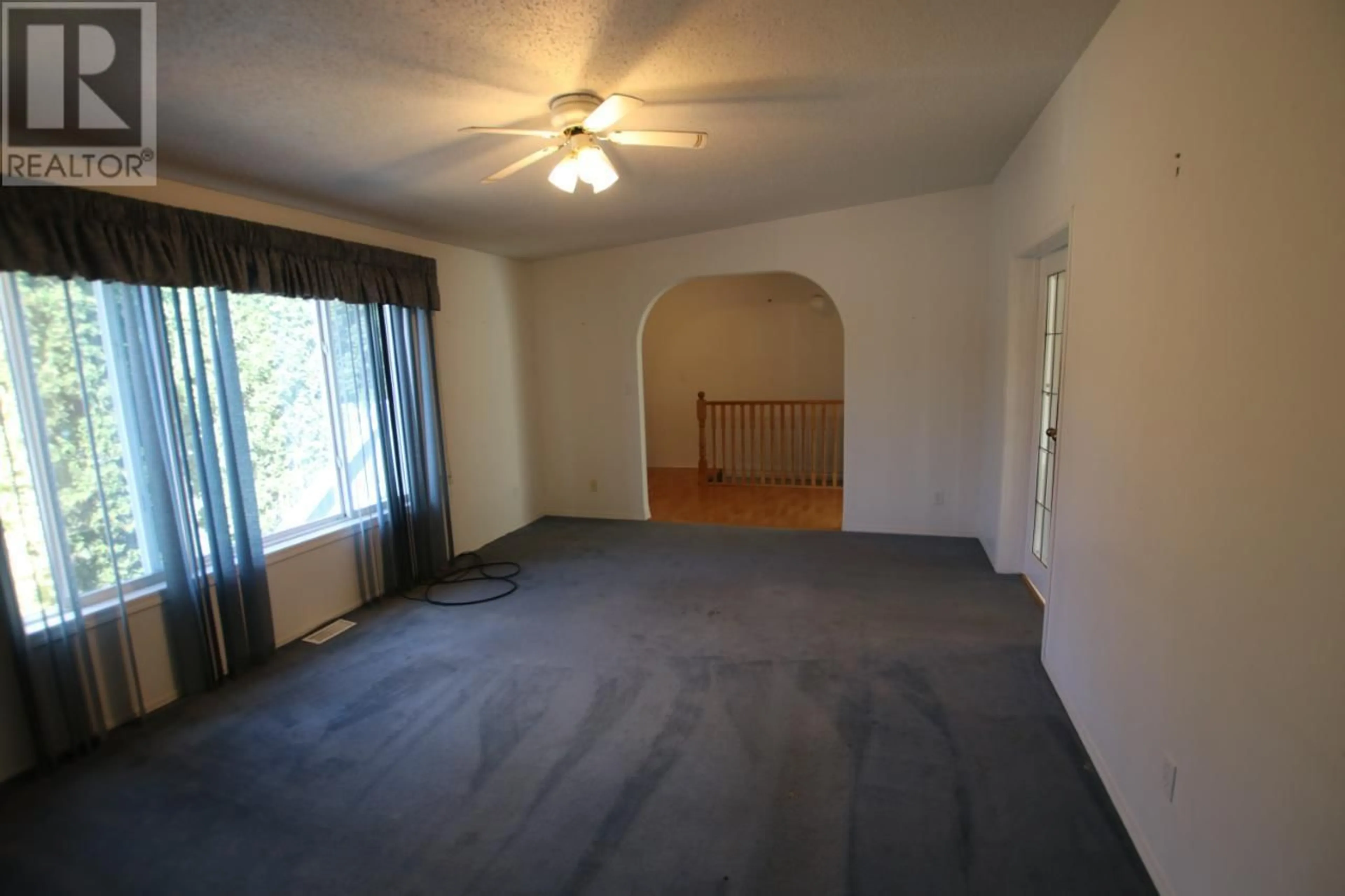 A pic of a room for 129 OAK STREET, Fauquier British Columbia V0G1K0
