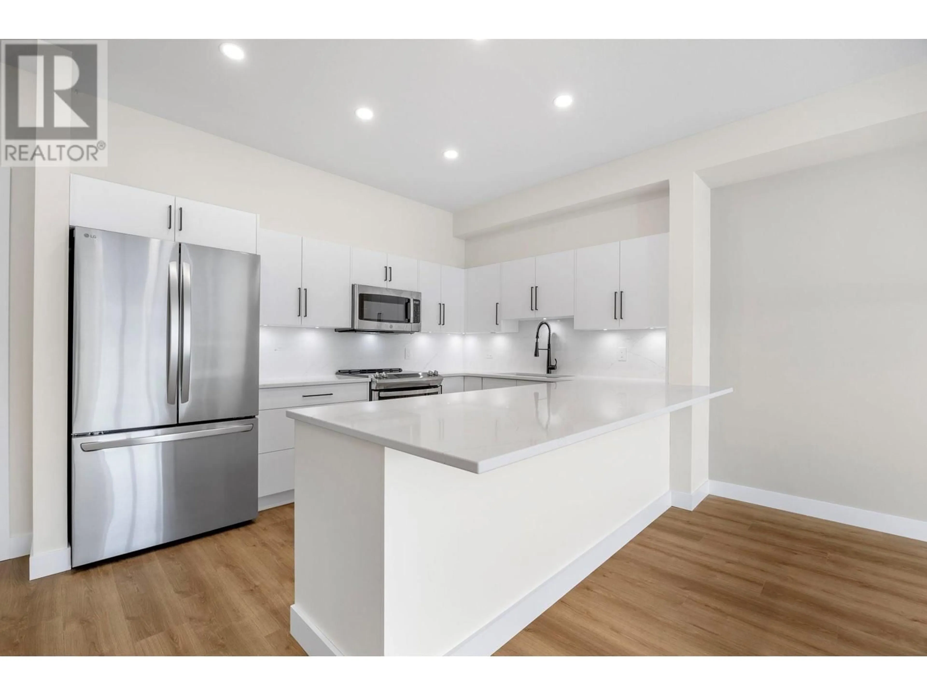 Open concept kitchen, unknown for 1618 - 1875 COUNTRY CLUB DRIVE, Kelowna British Columbia V1V2W7