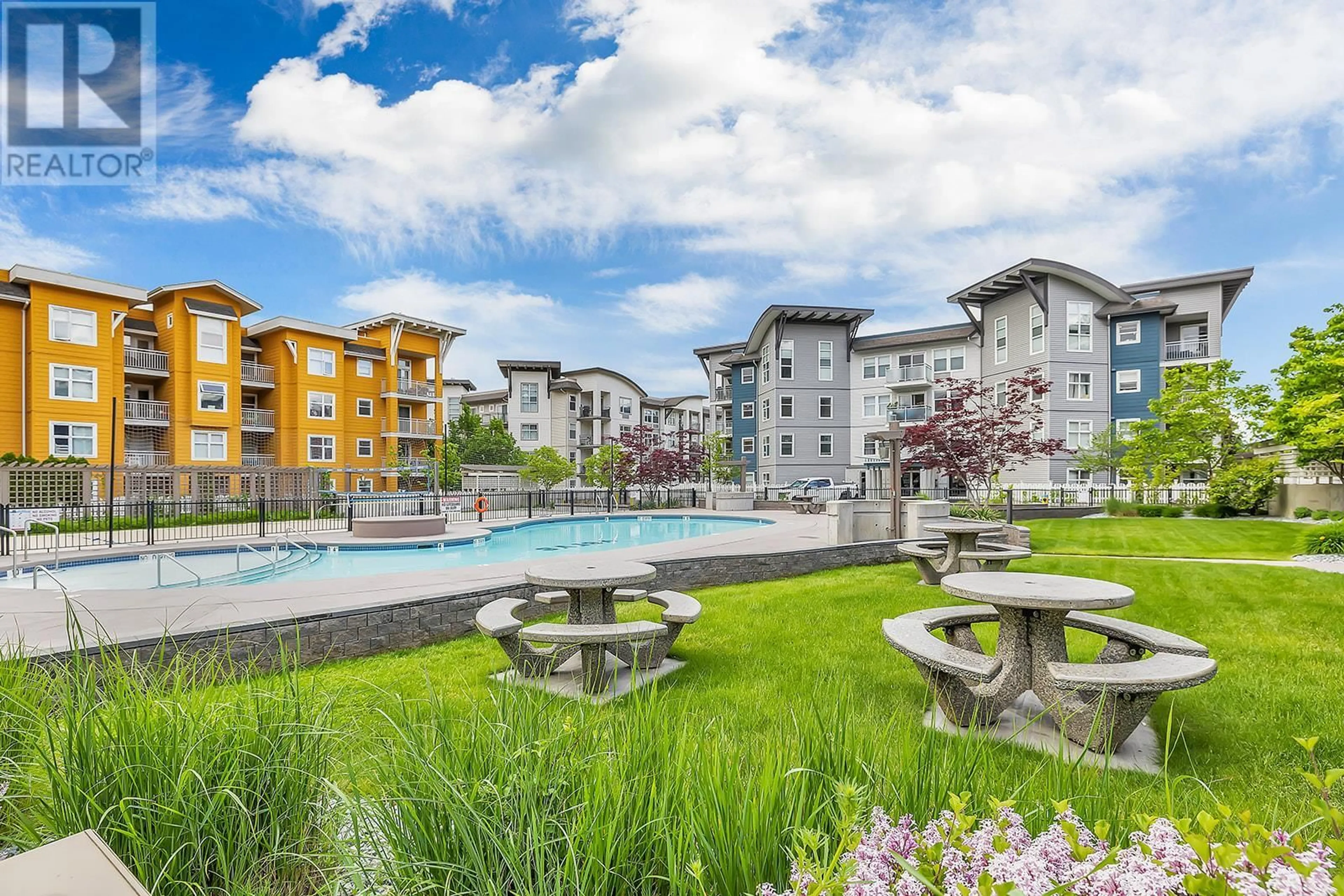 Unknown for 214 - 533 YATES ROAD, Kelowna British Columbia V1V1P7