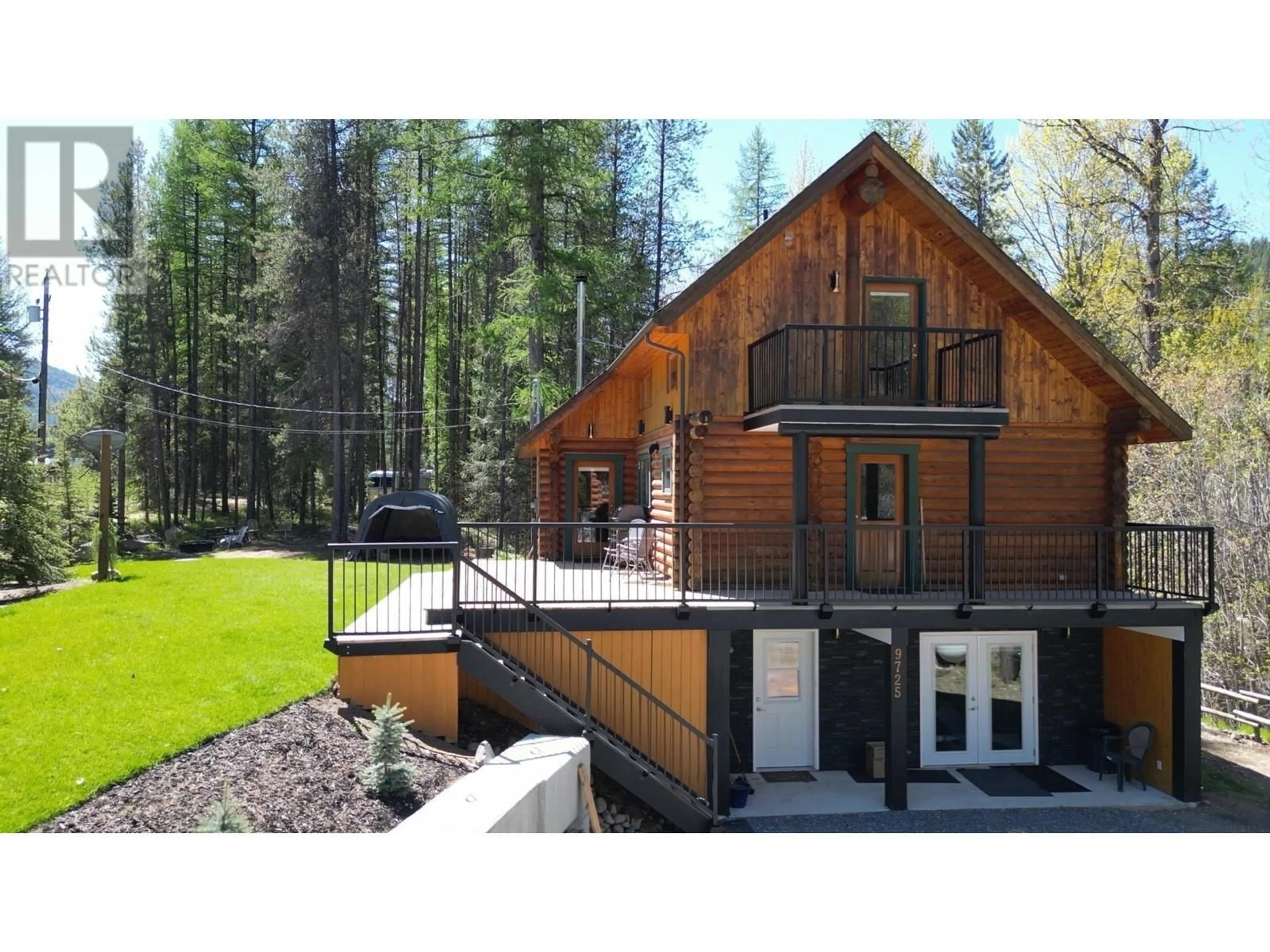 A pic from outside/outdoor area/front of a property/back of a property/a pic from drone, unknown for 9725 BRAUNAGEL ROAD, Moyie British Columbia V0B2A0