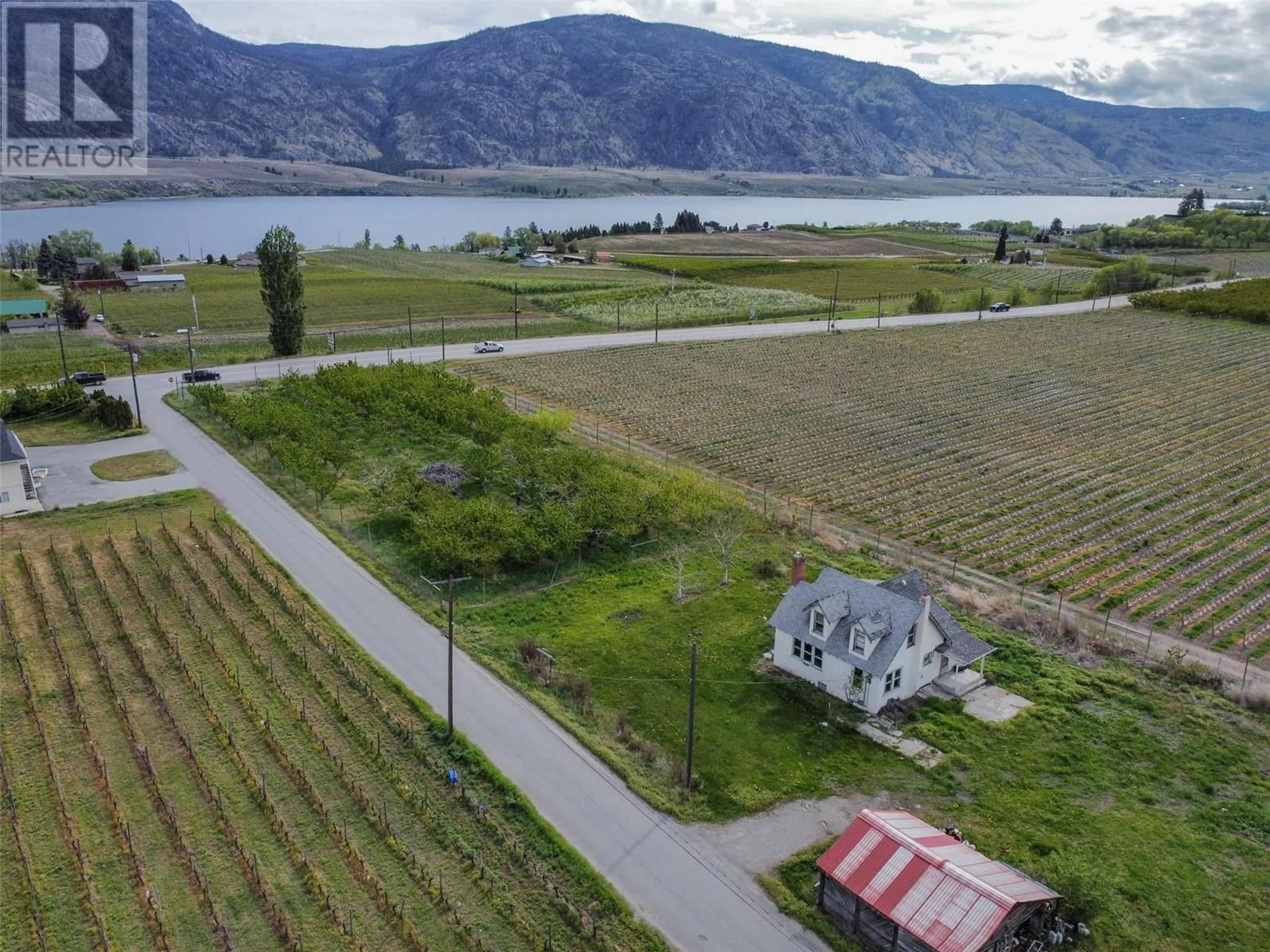 A pic from outside/outdoor area/front of a property/back of a property/a pic from drone, water/lake/river/ocean view for 9723 160TH AVENUE, Osoyoos British Columbia V0H1V0