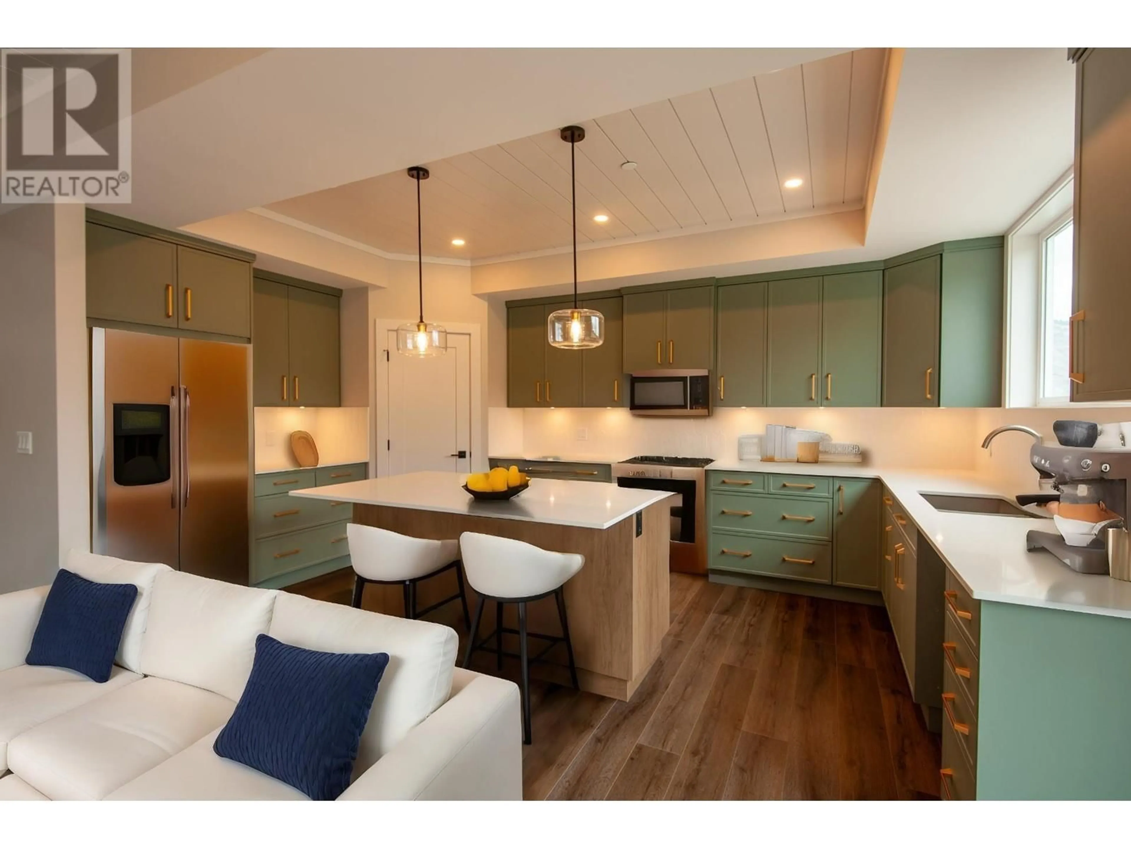 Open concept kitchen, wood/laminate floor for 8759 BADGER DRIVE, Kamloops British Columbia V2H1T7