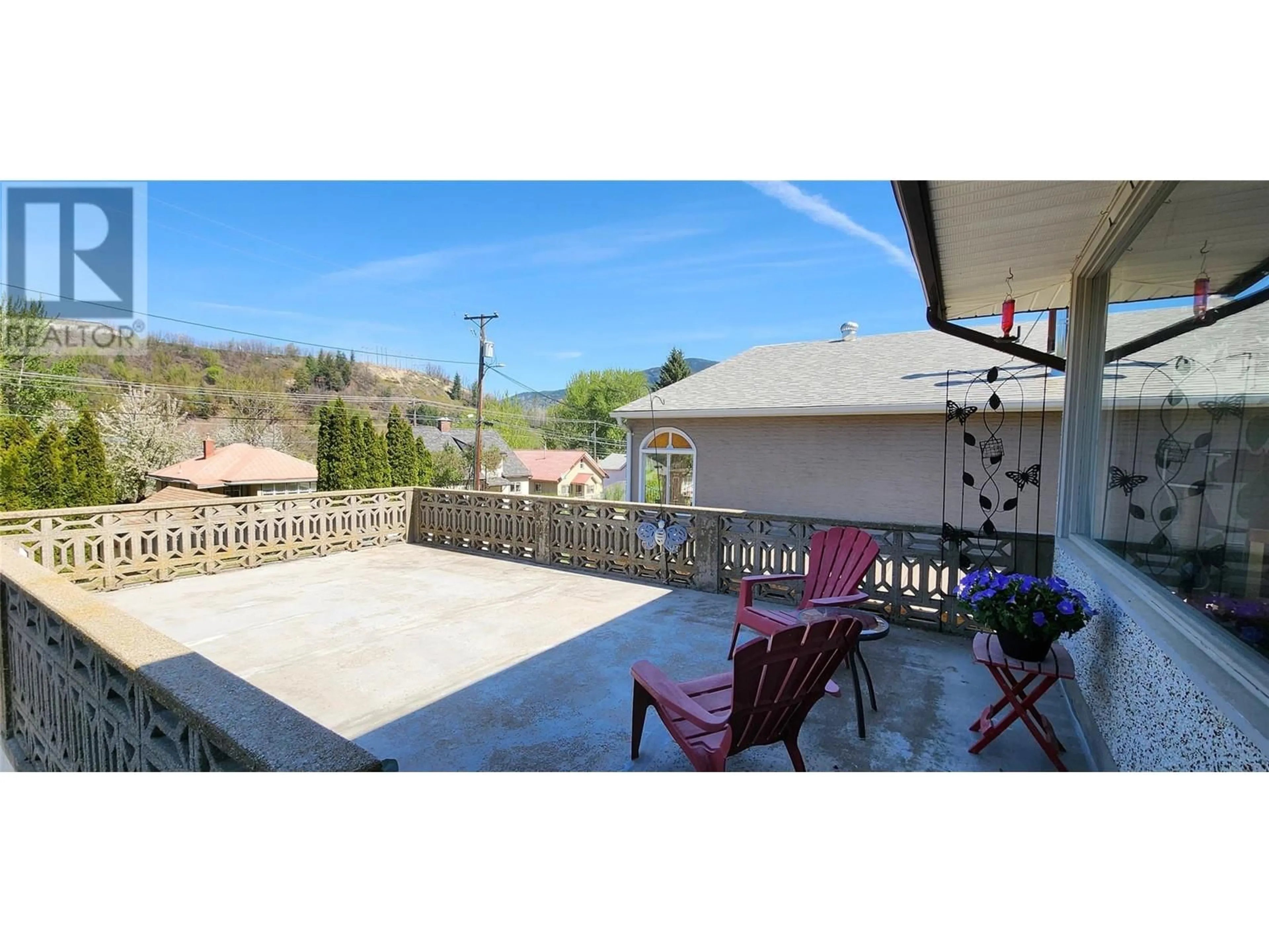 Patio, unknown for 138 COLLEY STREET, Warfield British Columbia V1R2M2