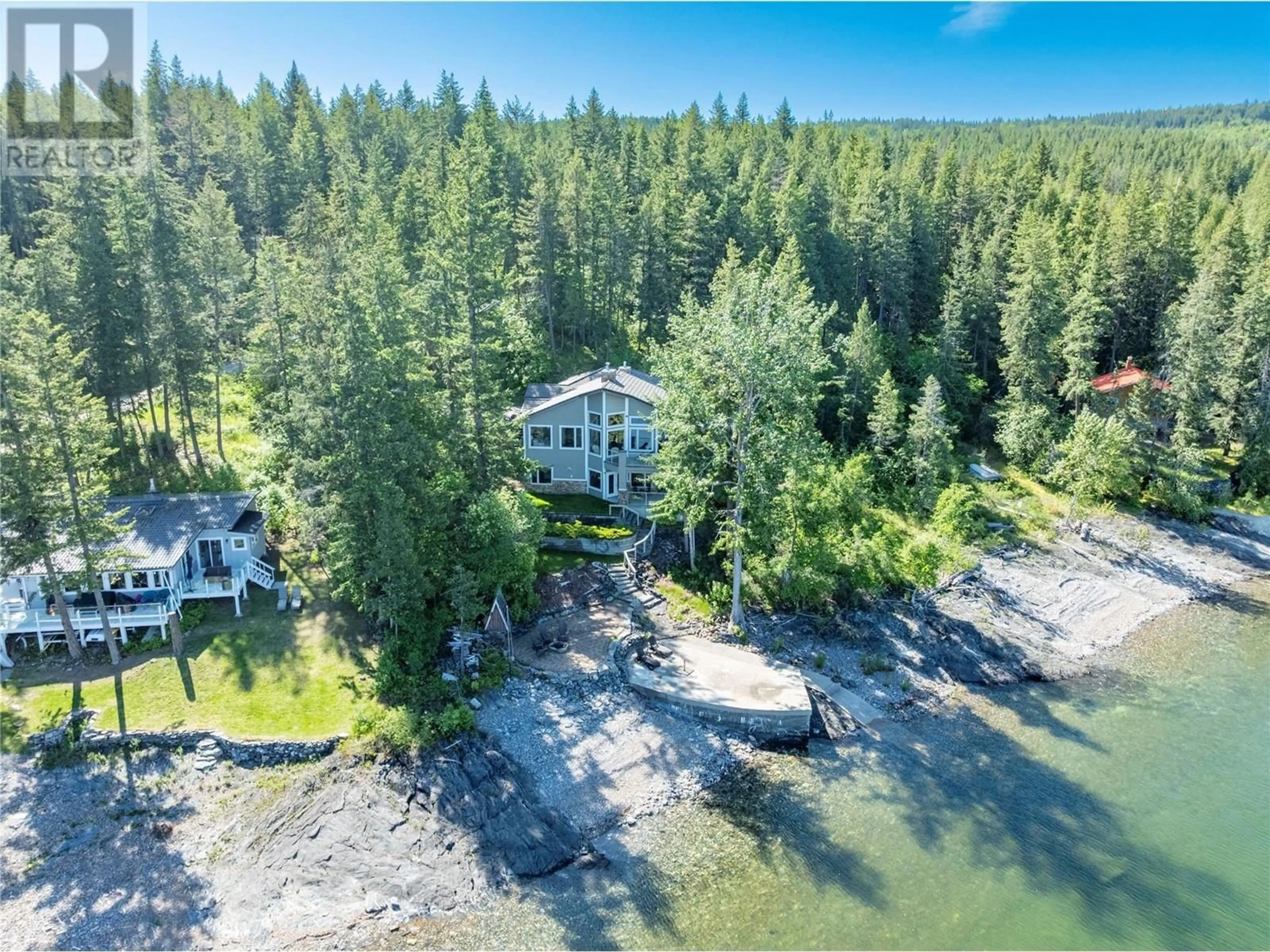 A pic from outside/outdoor area/front of a property/back of a property/a pic from drone, water/lake/river/ocean view for 3011 DURHAM ROAD, Blind Bay British Columbia V0E2W2