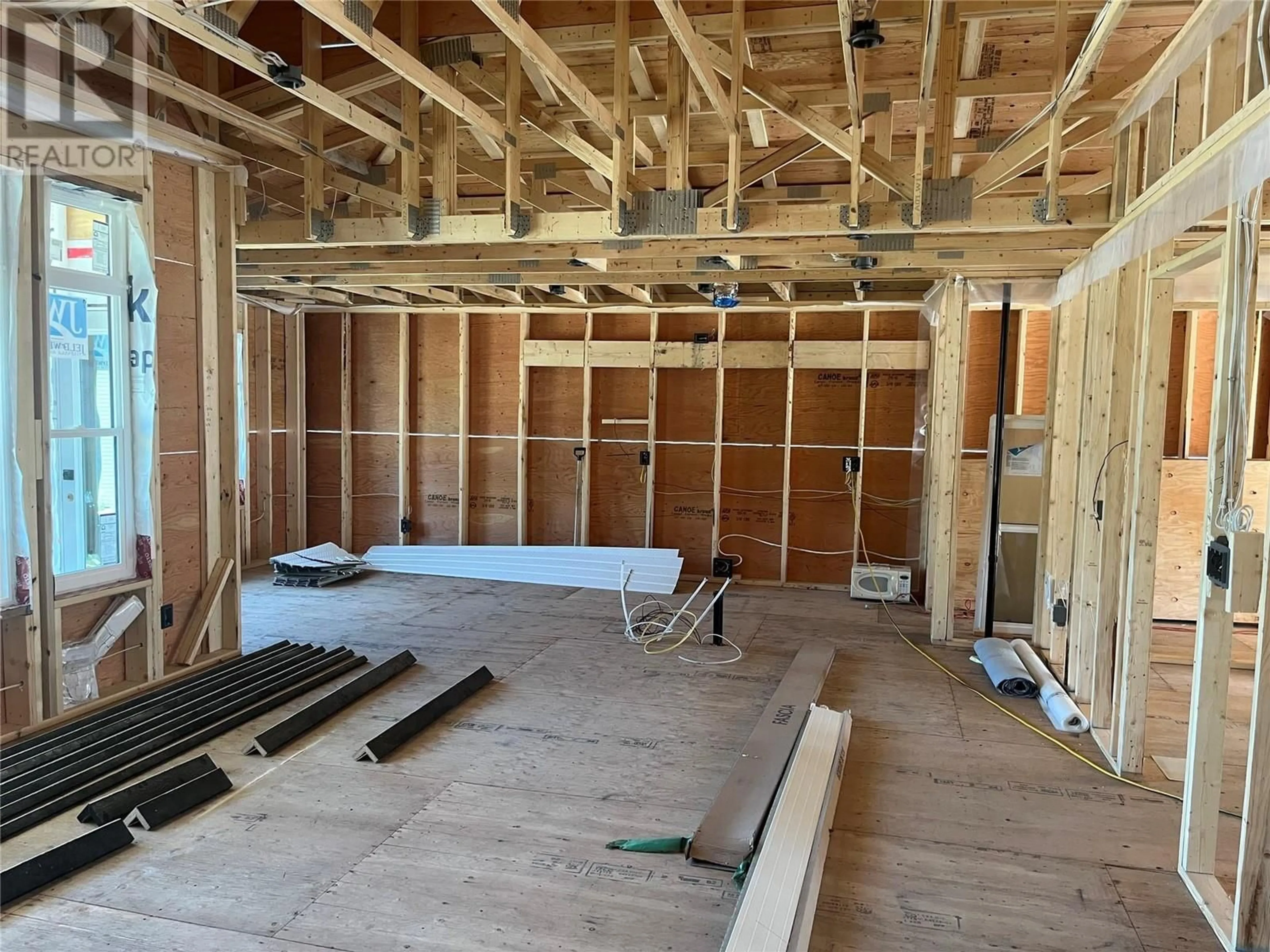 A pic of a room for 1509 ASPEN LANE, Castlegar British Columbia V1N4X8