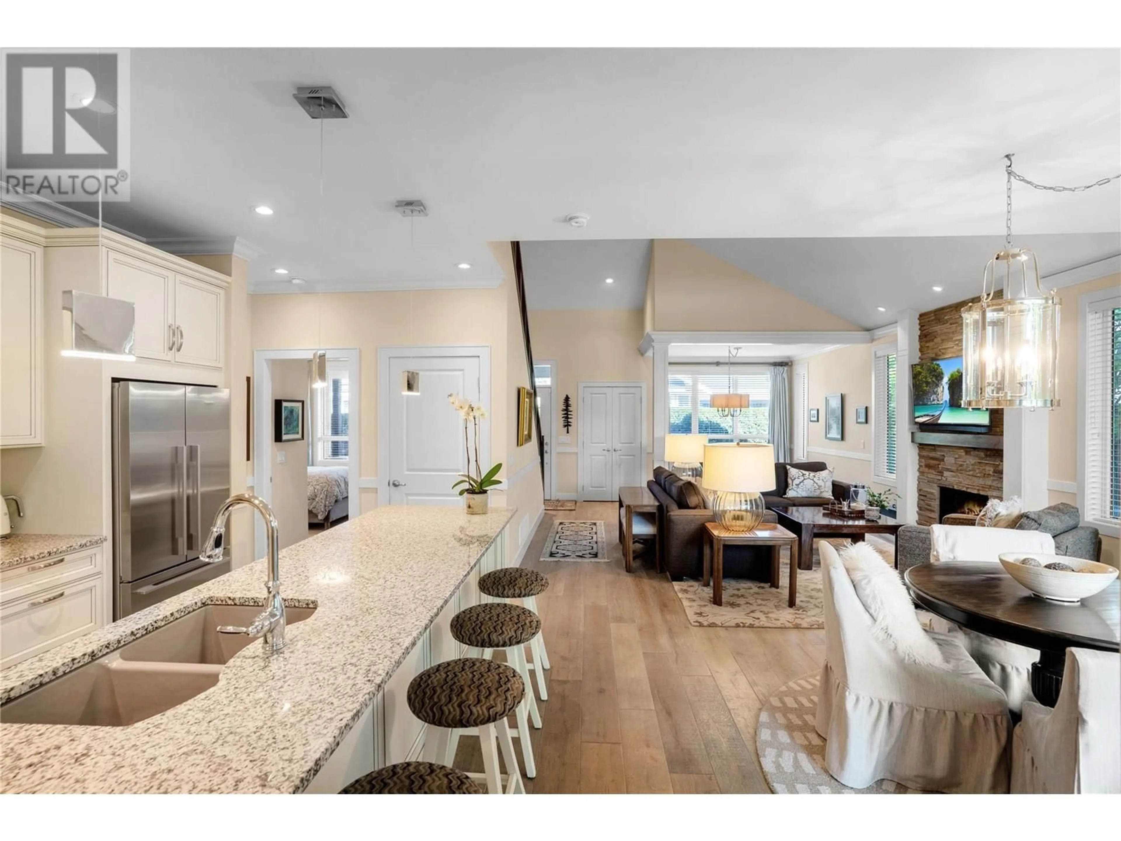 Open concept kitchen, unknown for 40 - 1960 KLO ROAD, Kelowna British Columbia V1W5L2
