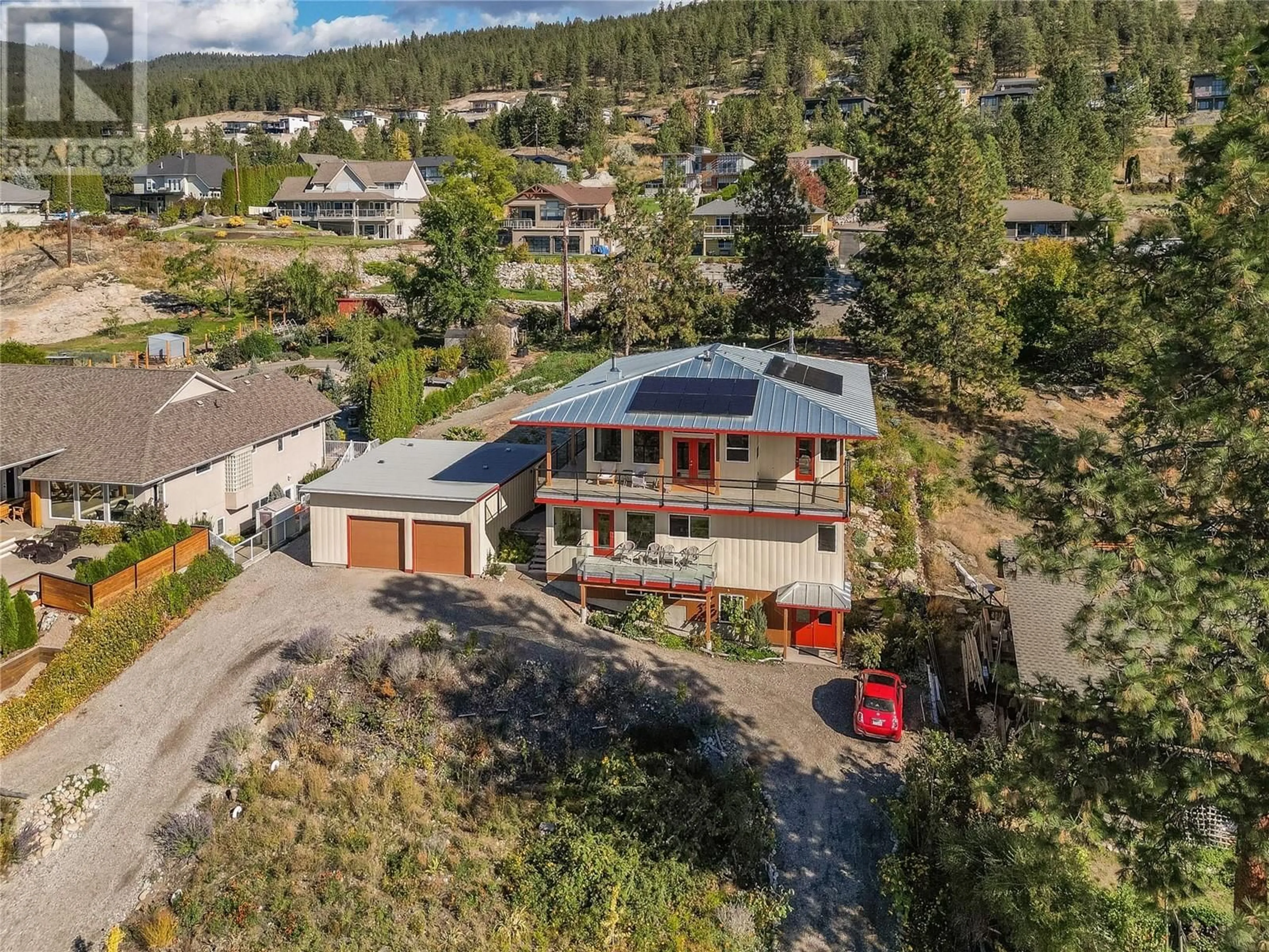 A pic from outside/outdoor area/front of a property/back of a property/a pic from drone, unknown for 2750 NOYES ROAD, Naramata British Columbia V0H1N1