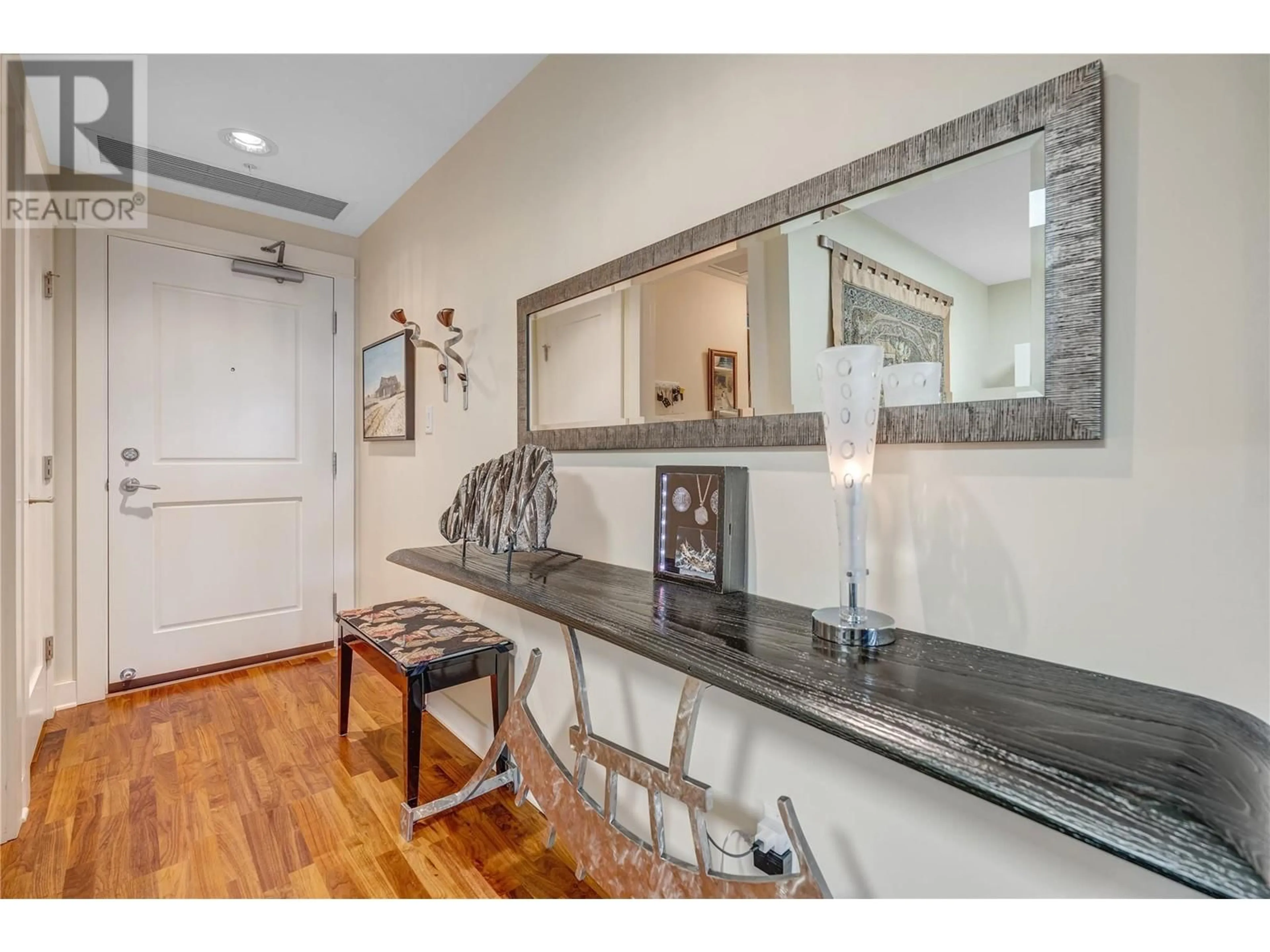 Indoor entryway for 1205 - 75 MARTIN STREET, Penticton British Columbia V2A9C8