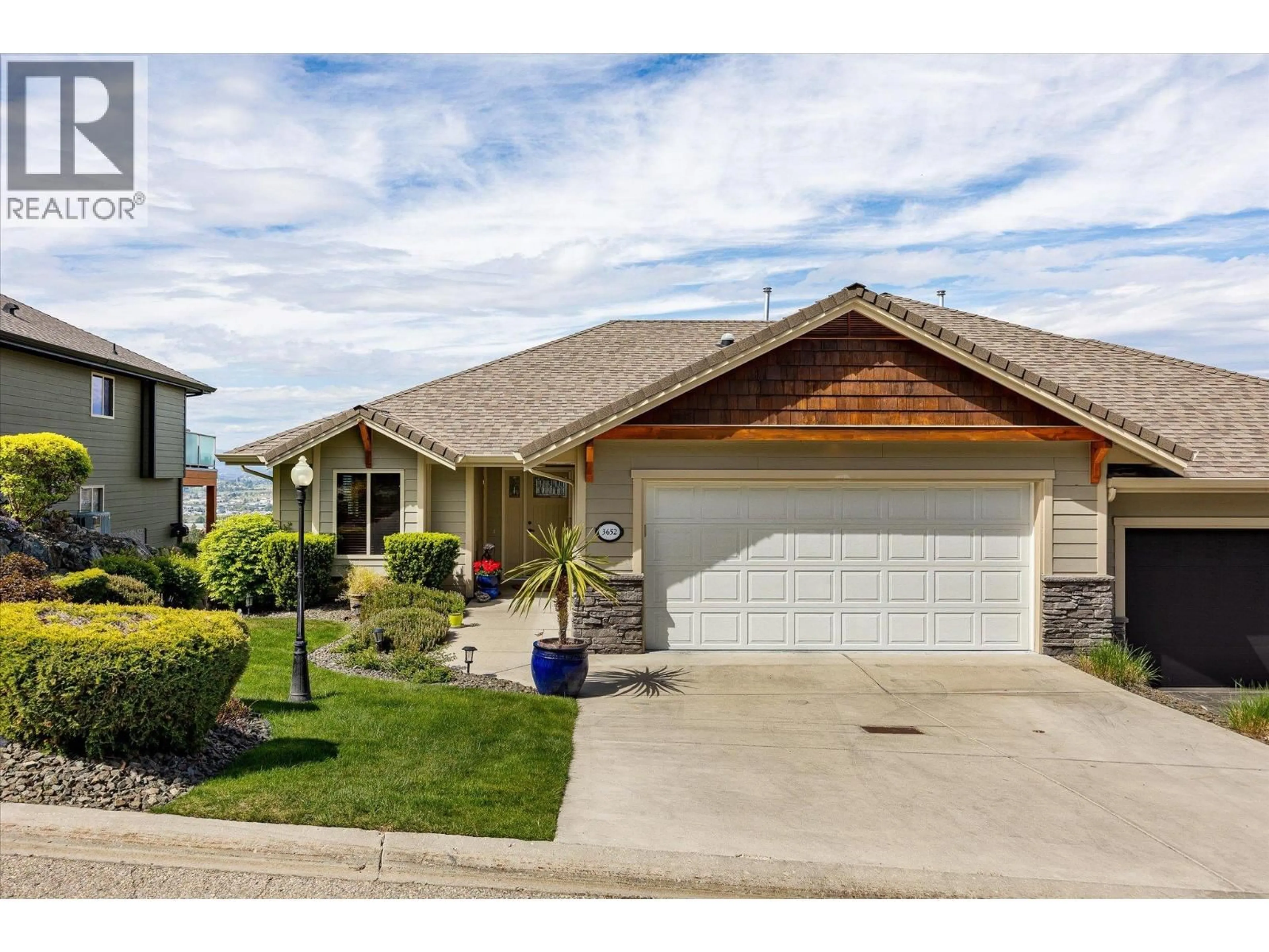 Home with vinyl exterior material, street for 3652 SUNSET RANCH DRIVE, Kelowna British Columbia V1X8C7