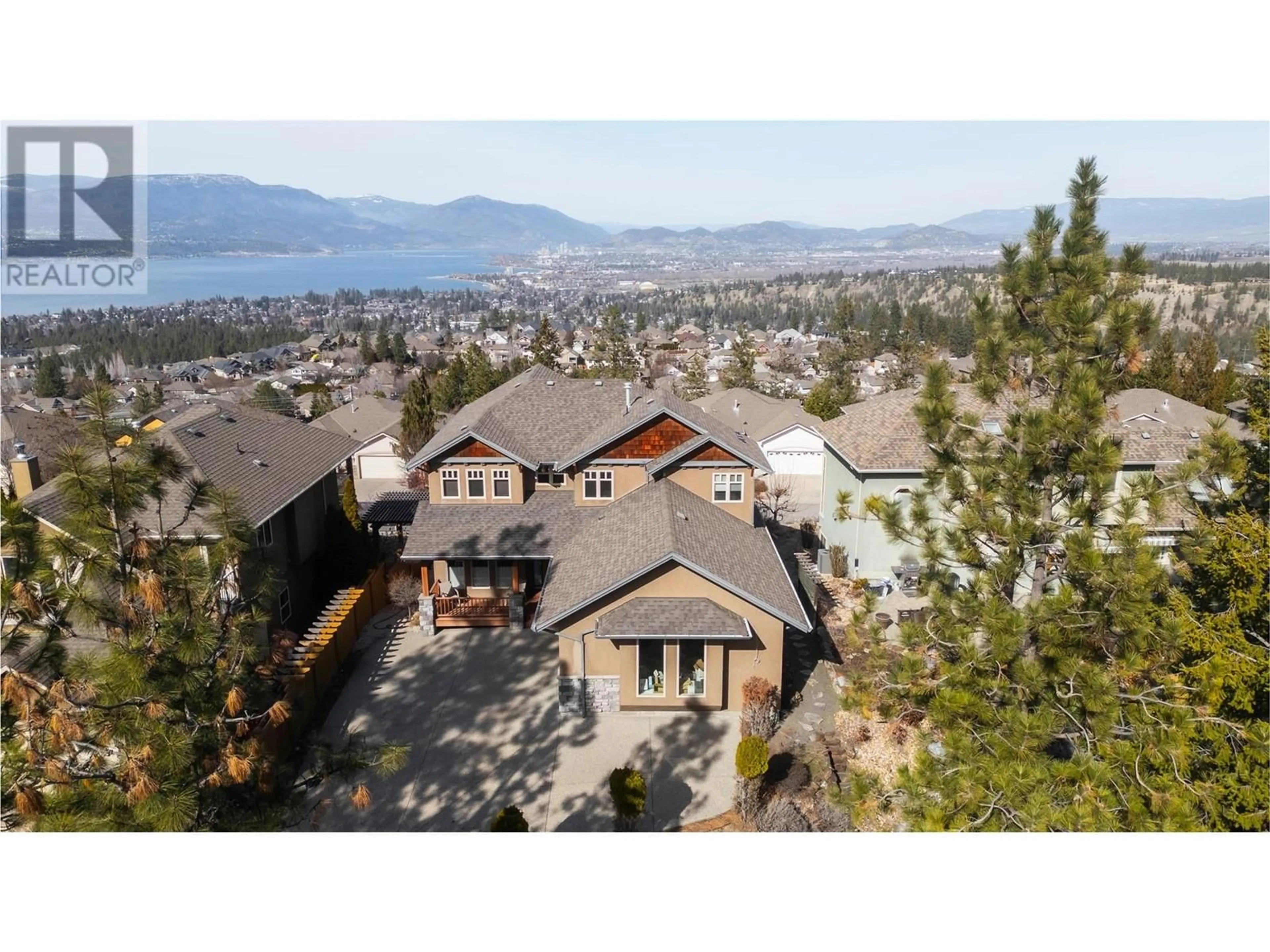 A pic from outside/outdoor area/front of a property/back of a property/a pic from drone, mountain view for 755 SOUTH CREST DRIVE, Kelowna British Columbia V1W4W7