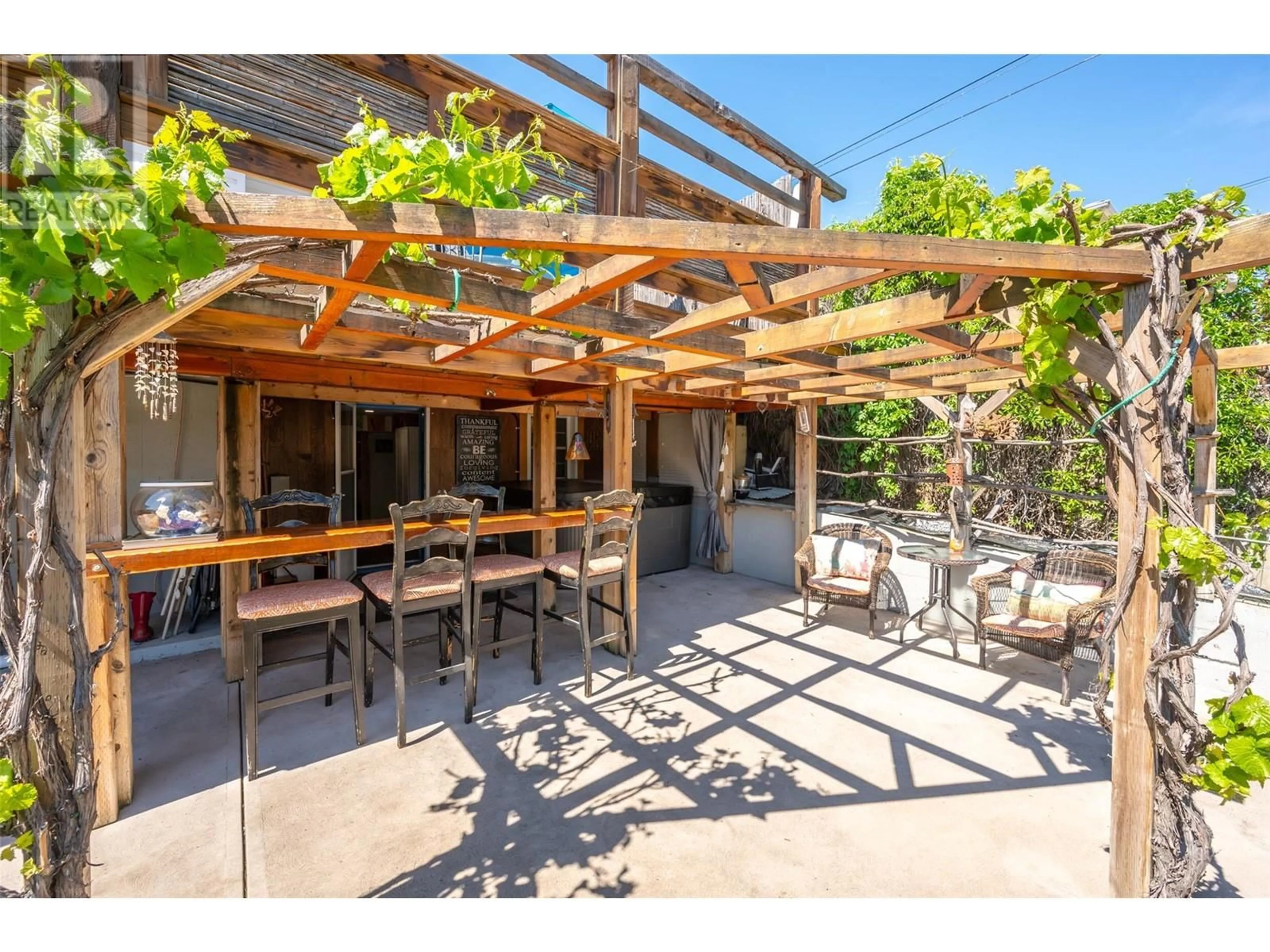 Patio, street for 5957 OKANAGAN STREET, Oliver British Columbia V0H1T0