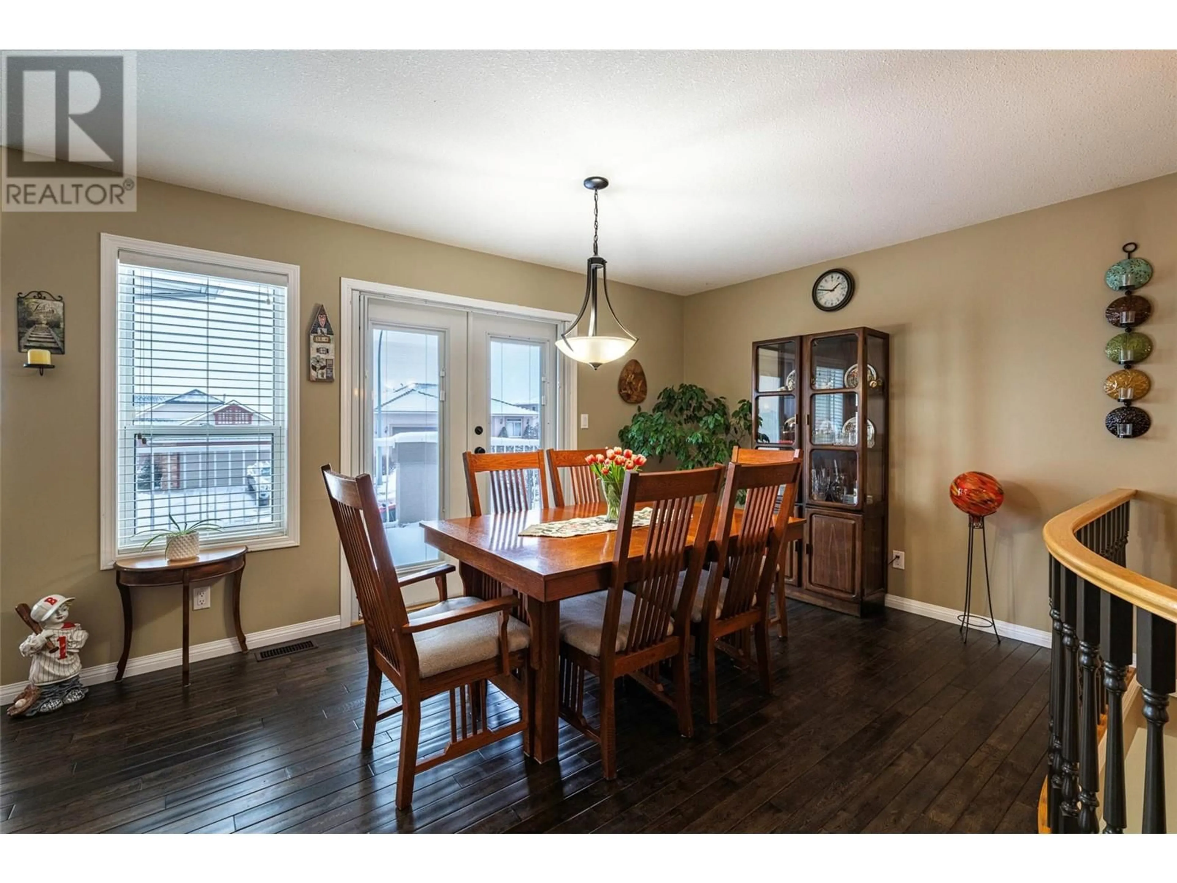 Dining room, wood/laminate floor for 6769 FOOTHILLS DRIVE, Vernon British Columbia V1B2Y3