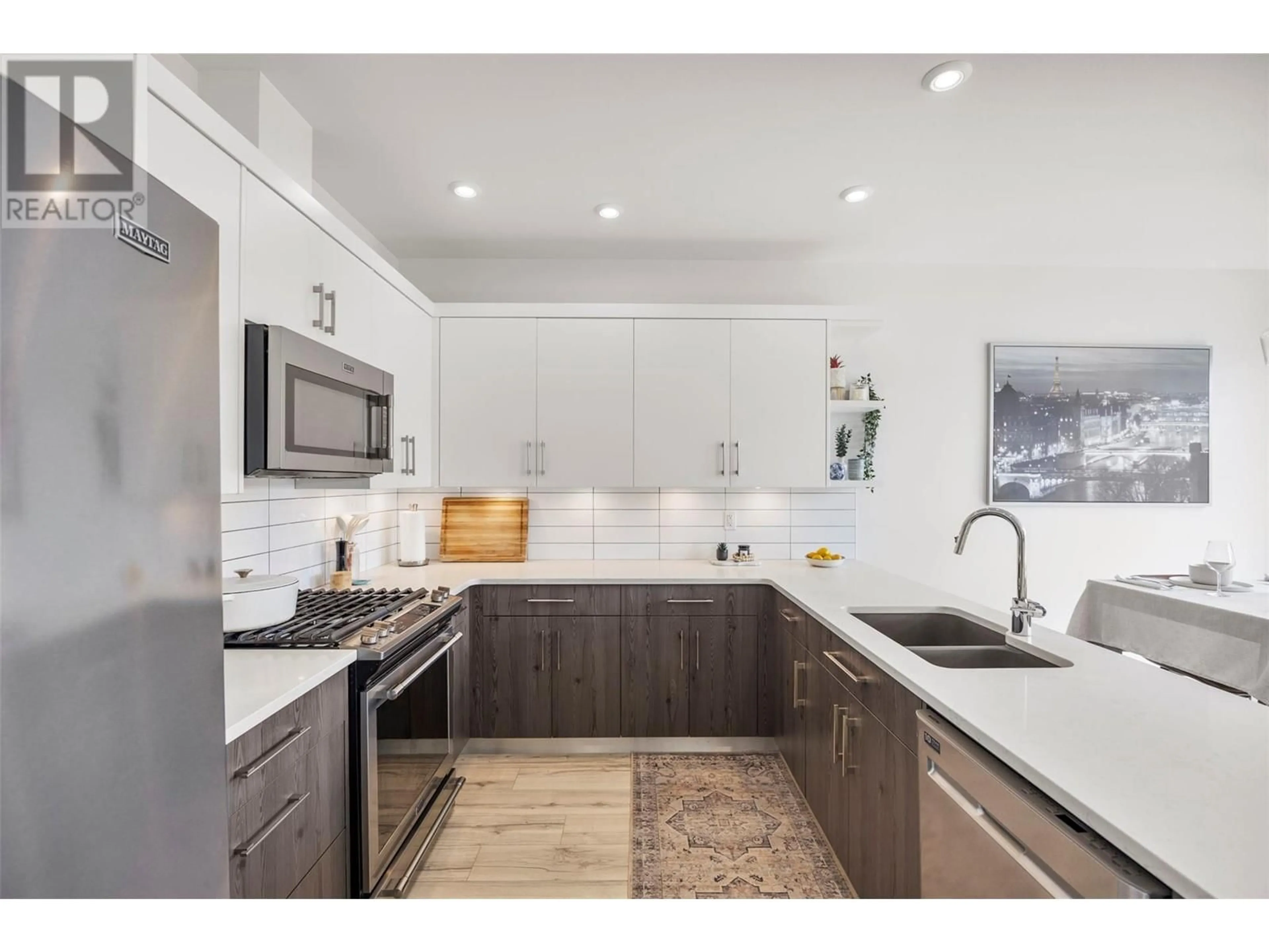 Open concept kitchen, ceramic/tile floor for 216 BELMONTE STREET, Kamloops British Columbia V2H0C6