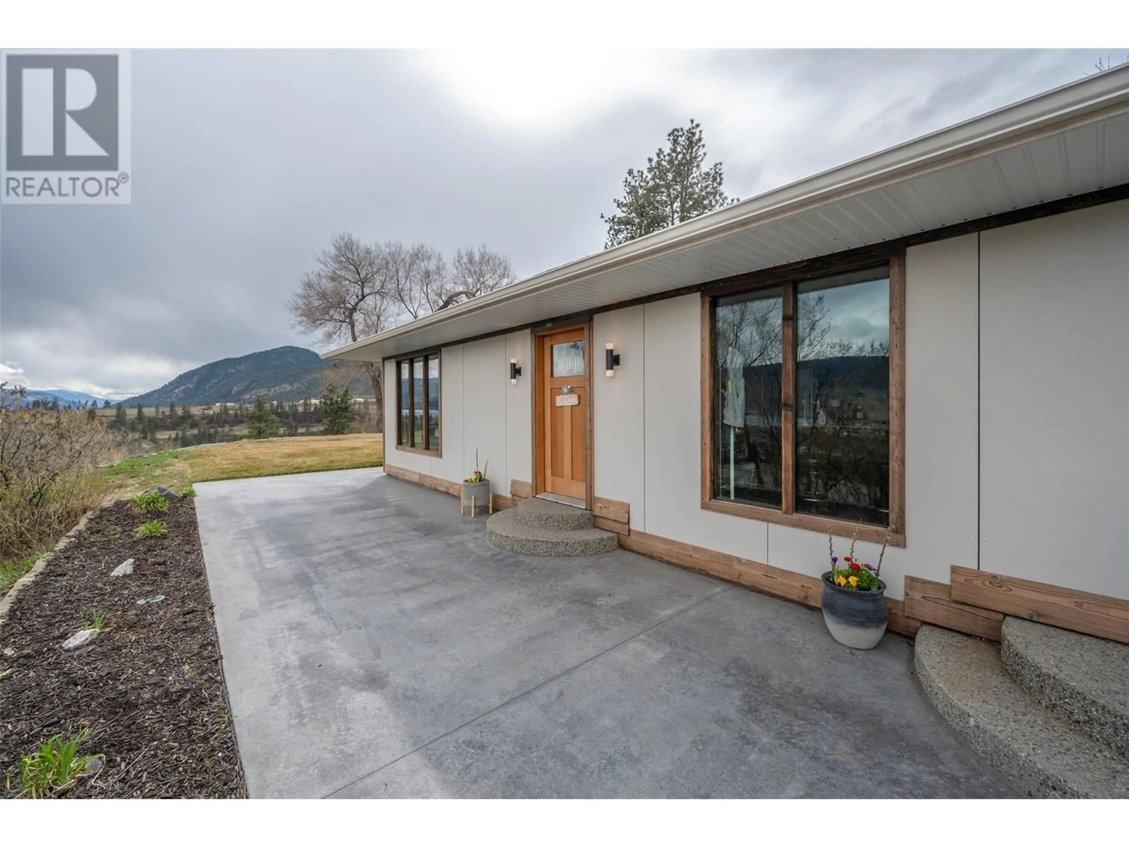 Unknown for 3909 GARTRELL ROAD, Summerland British Columbia V0H1Z4
